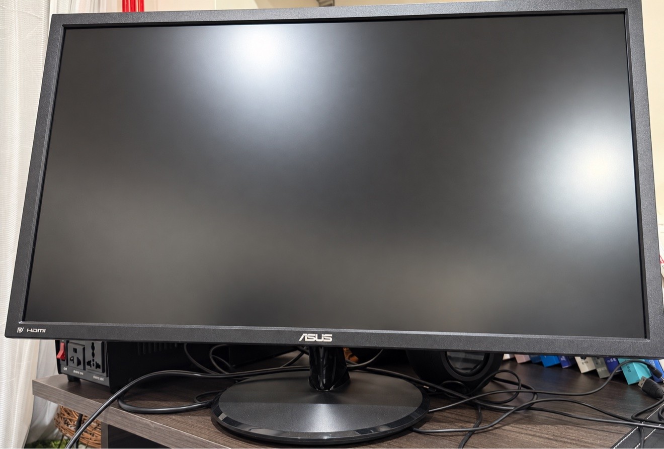 ASUS 28" 4K UHD Monitor (VP28UQG) - Excellent Condition