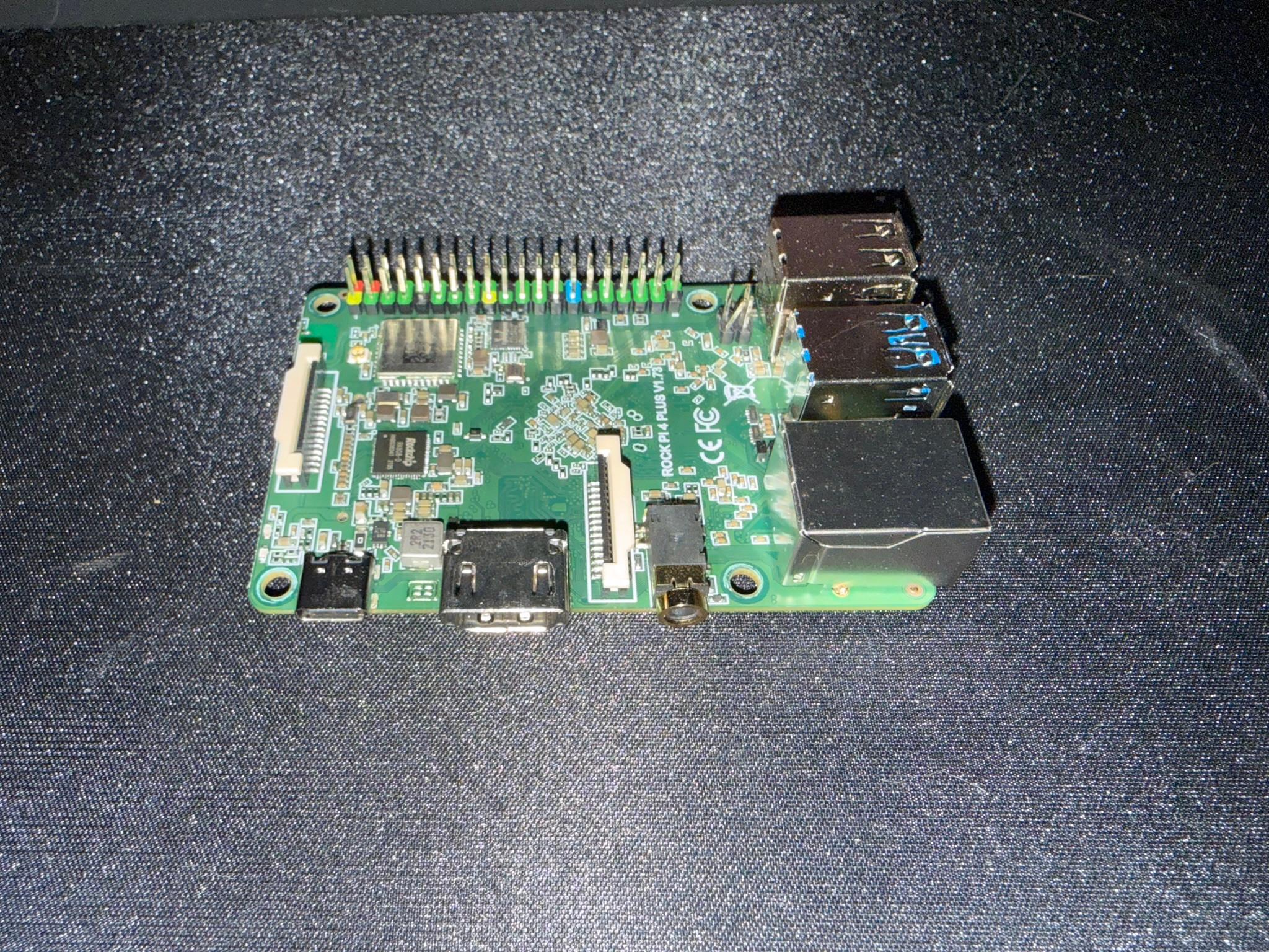 Radxa Rock Pi 4B Plus (2GB / 32GB eMMC) - photo 2