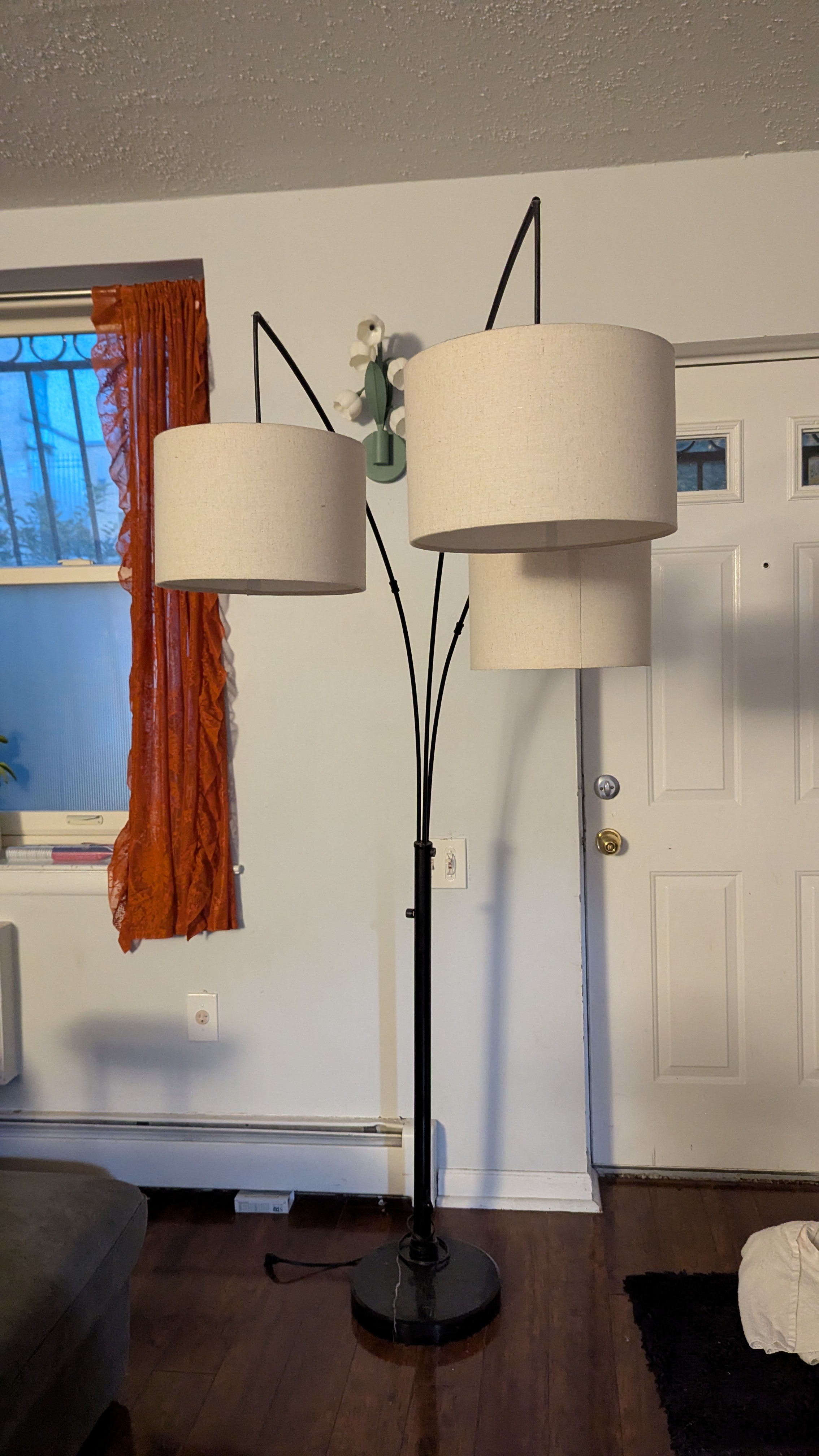 Adesso 3-Arm Arc Lamp Black