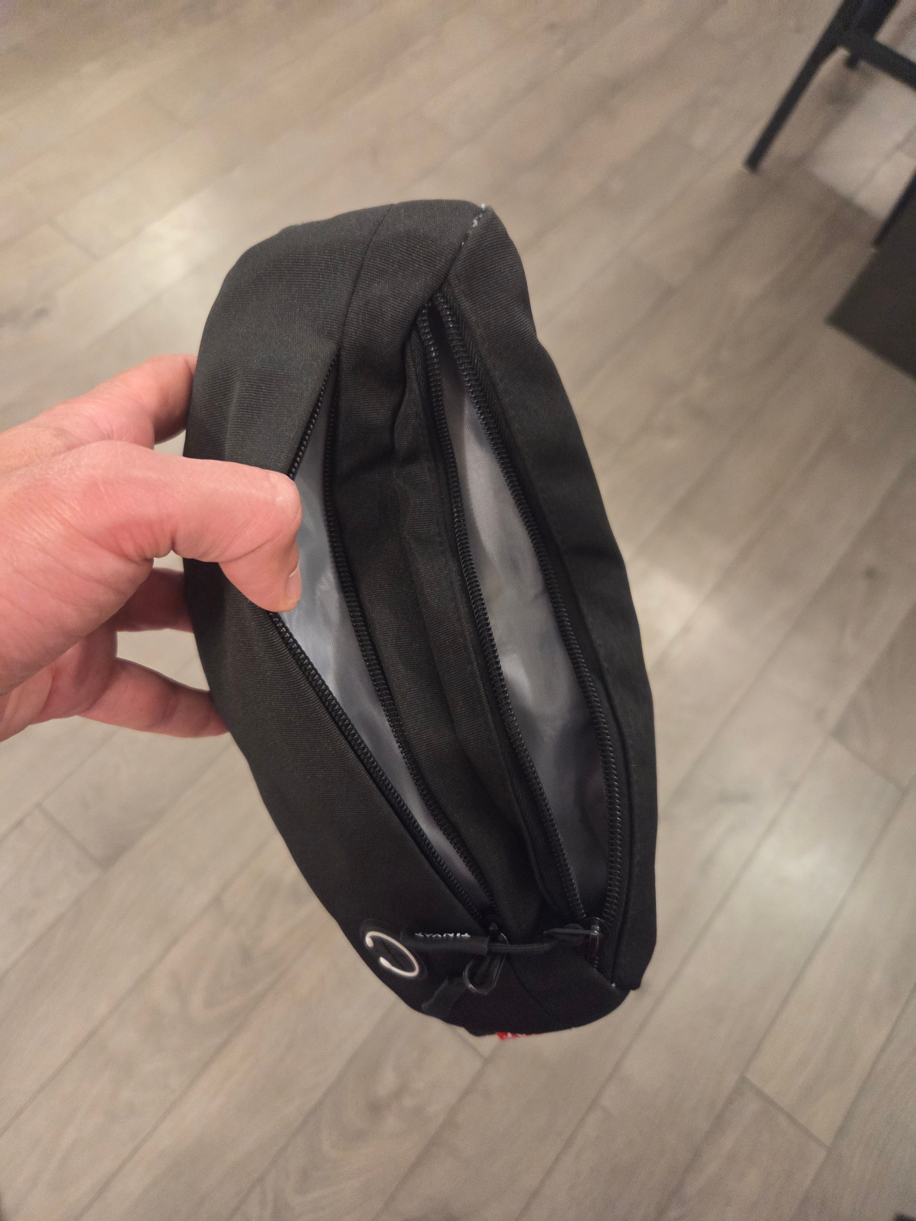 Waist Bag / Fanny Pack - photo 3