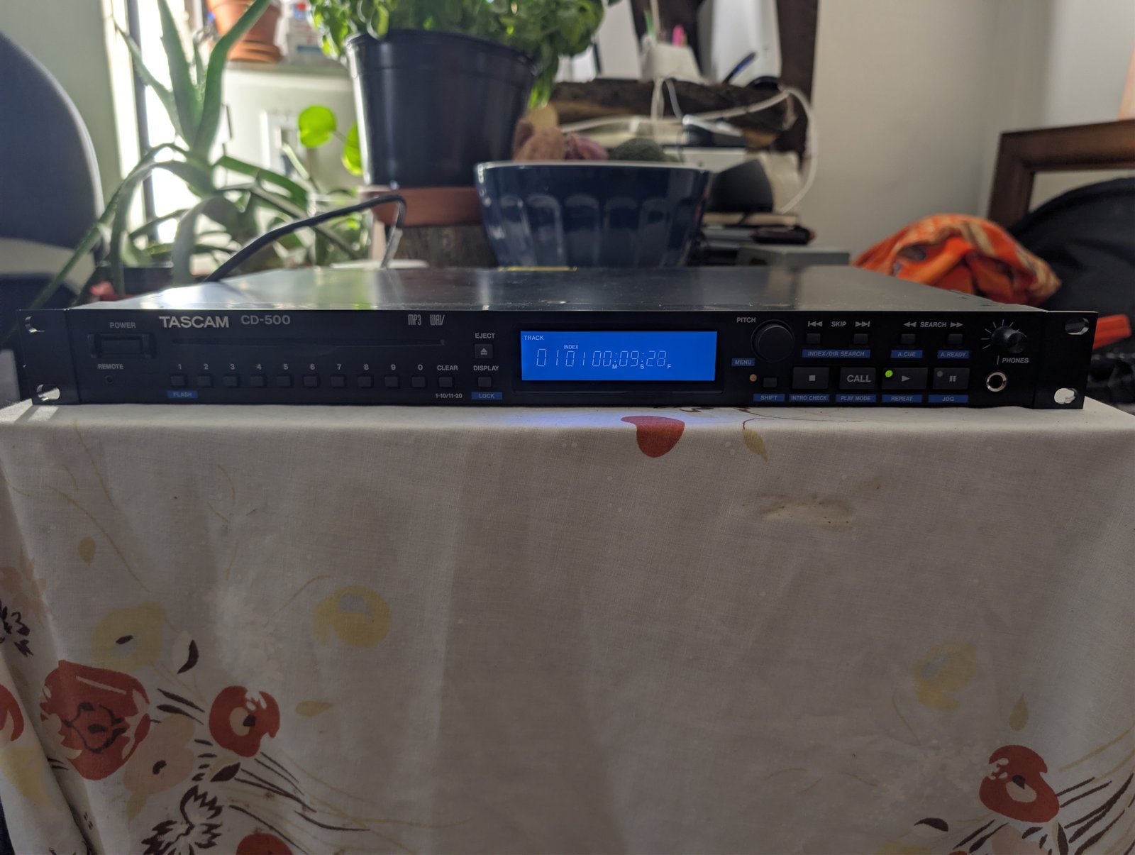 Tascam CD-500 Rackmount Pro CD/MP3 Player w/ Remote
