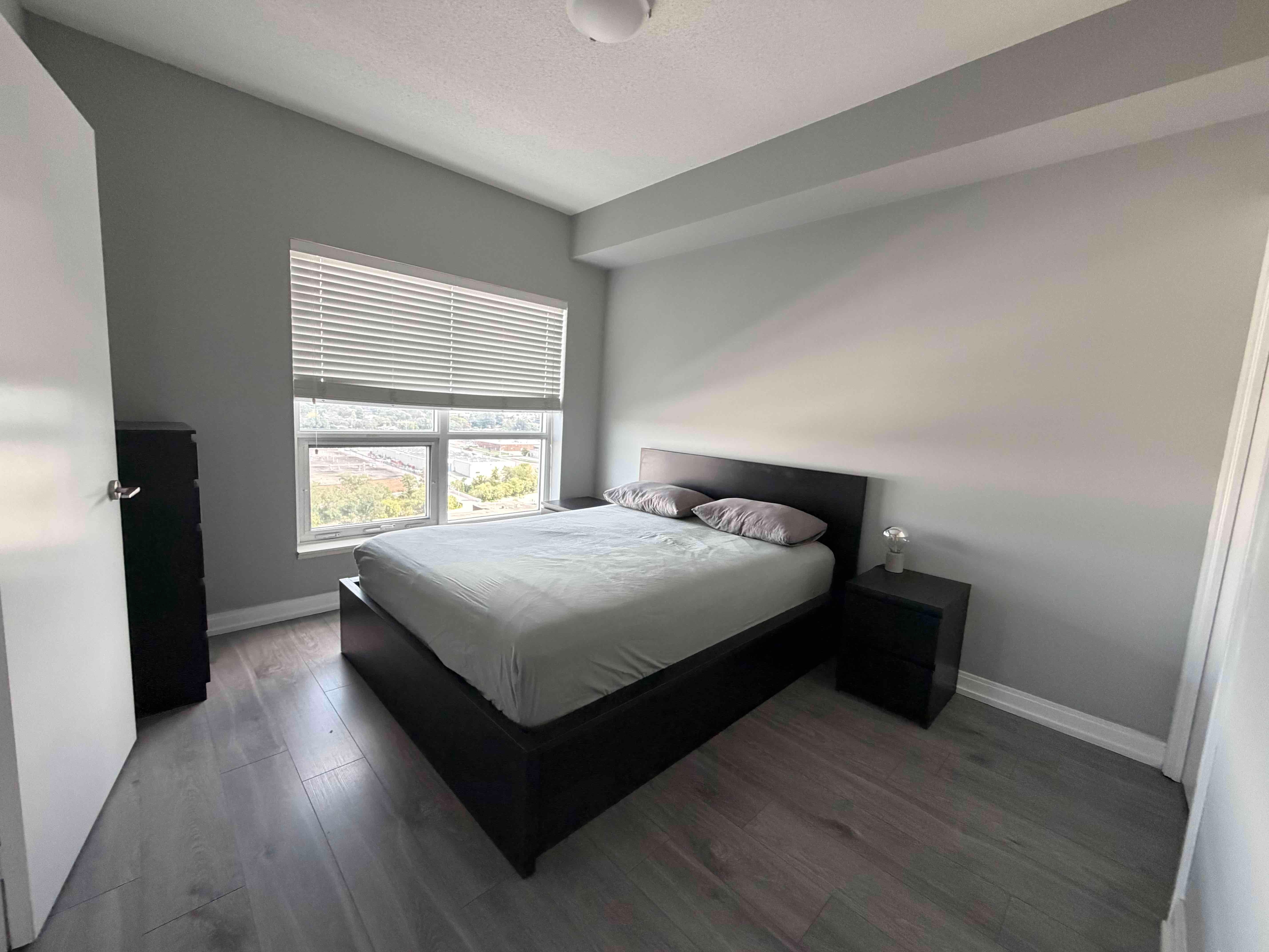 For Rent: Bright 2 Bed + 2 Full Bath Tridel Condo | 1 Parking - photo 4