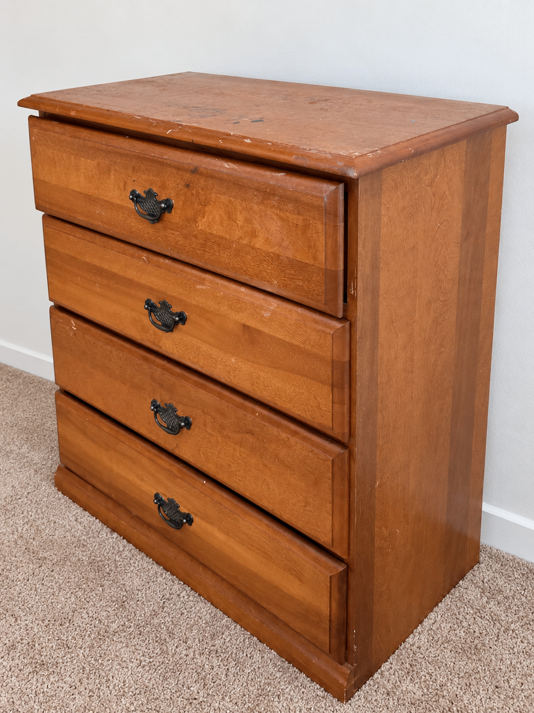 Solid Heavy Wood 4-Drawer Maple/Pine Dresser Chest - photo 2