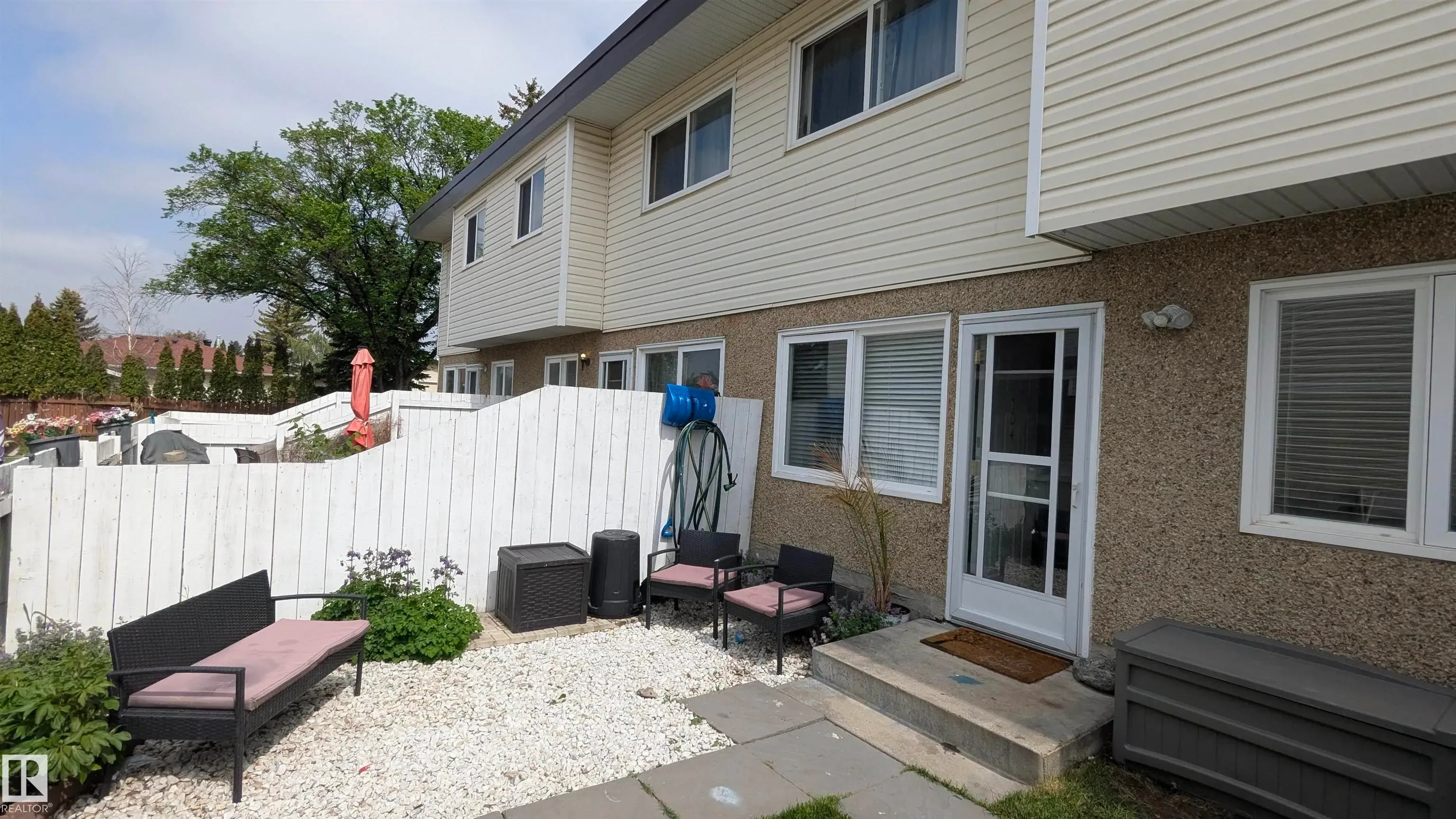 3 Bedroom Townhouse for Rent
