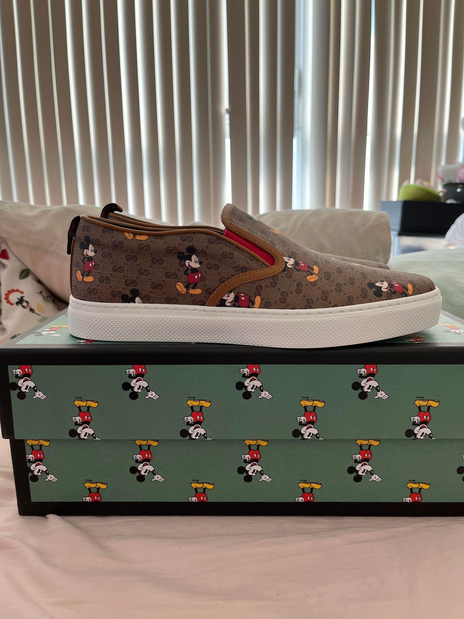 Gucci GG Supreme Slip-On Disney Mickey Mouse - photo 5
