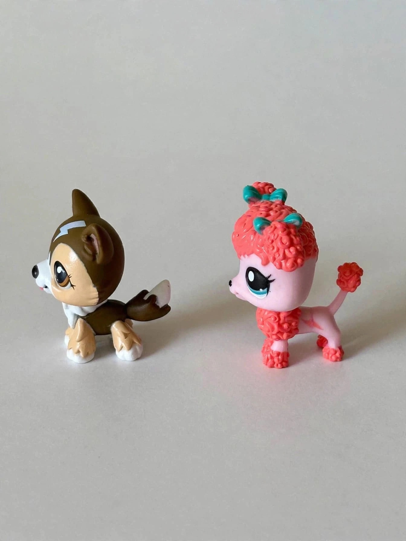 Littlest Pet Shop Husky and Poodle Figures LPS Lot - photo 2