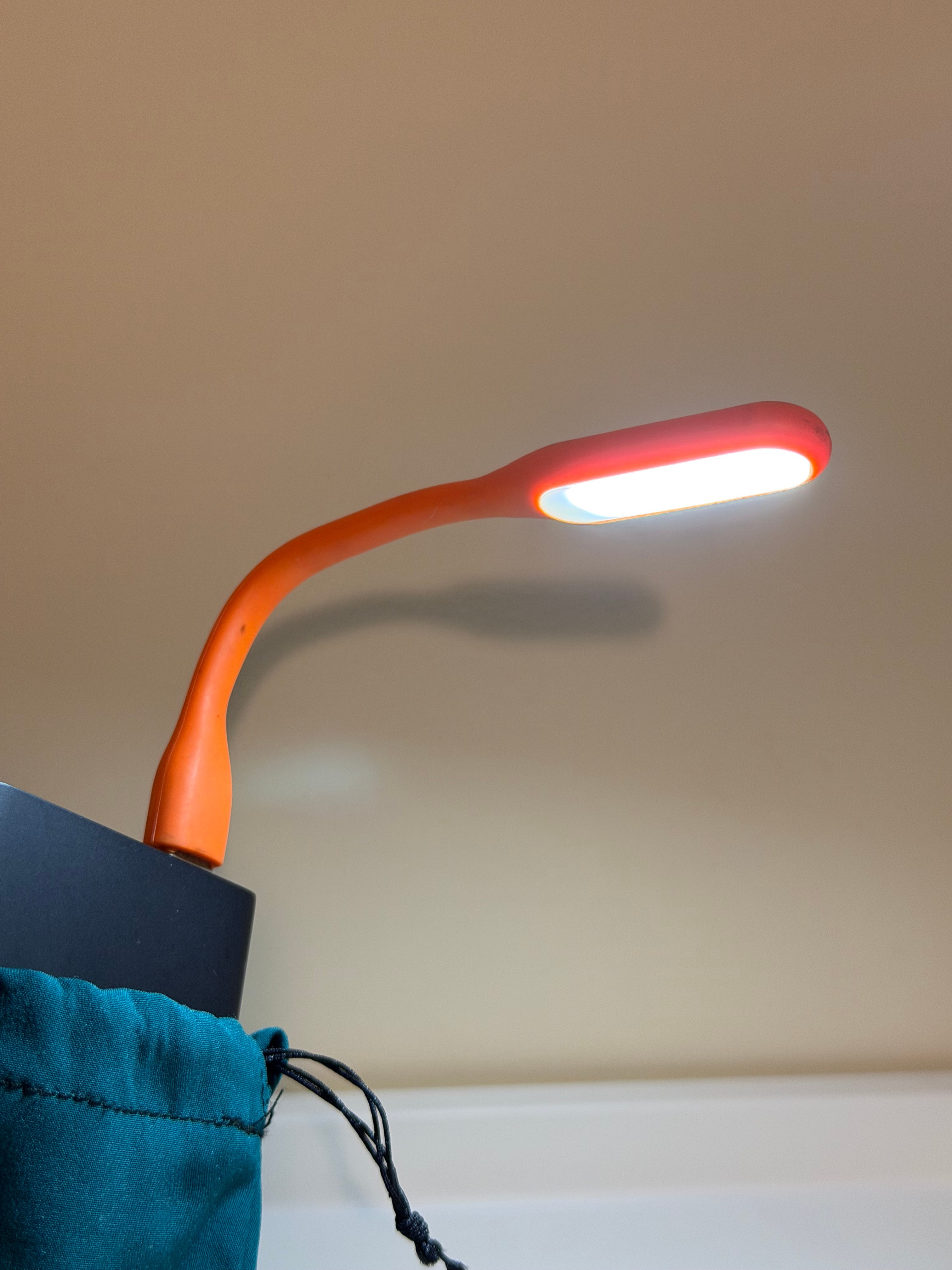 Flexible USB LED Reading Light – Orange
