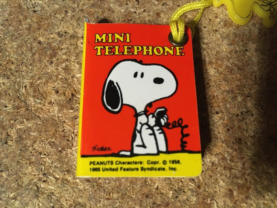 2X VINTAGE SNOOPY WOODSTOCK CHARM PEANUTS MINI POCKET PHONE BOOK - photo 2