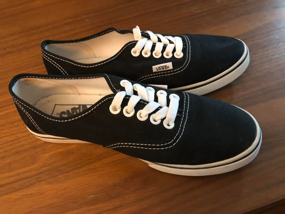 Vans Black Low Top Sneakers - photo 2