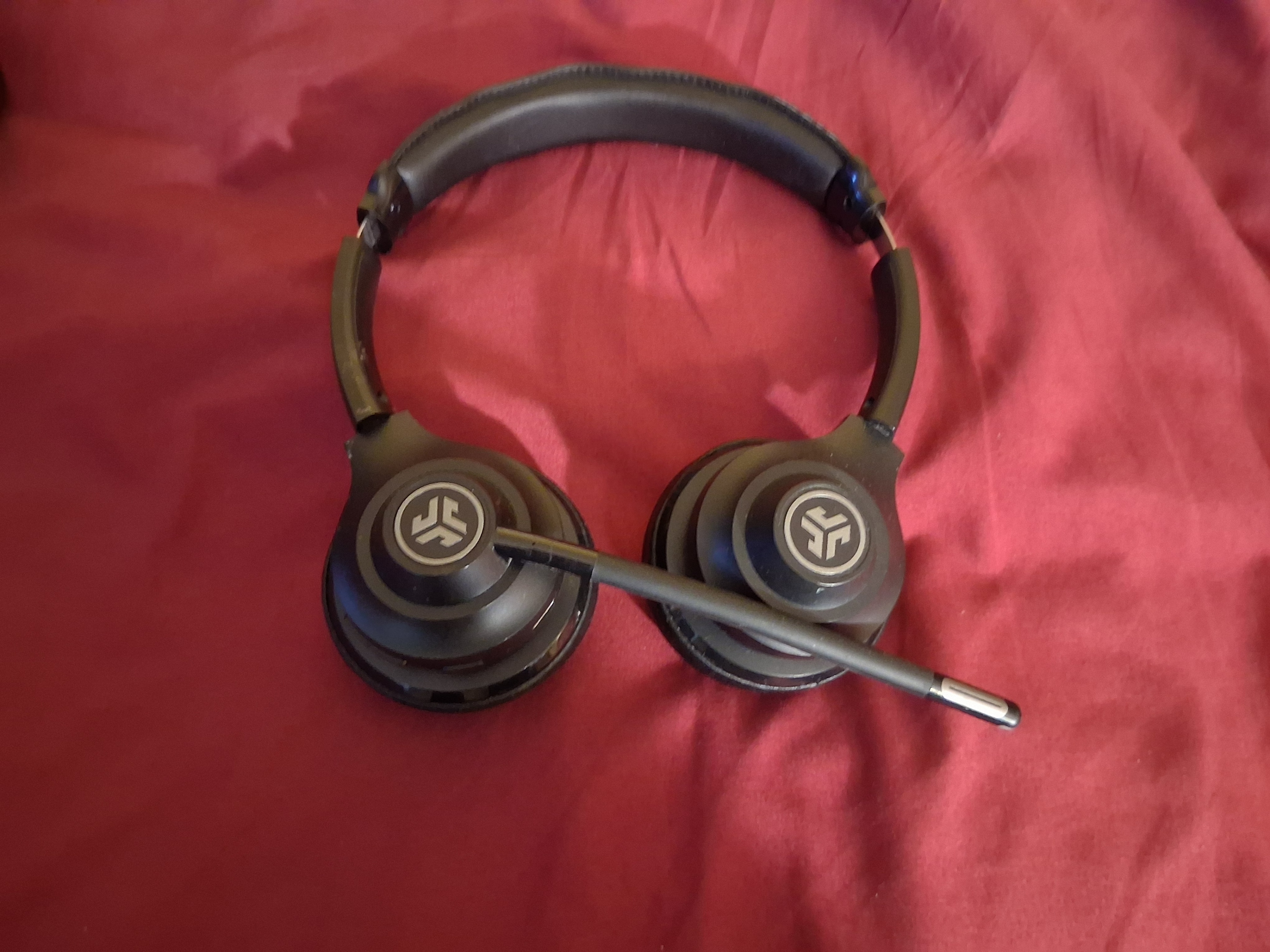 BLUE TOOTH WIRELESS HEADPHONES - photo 2