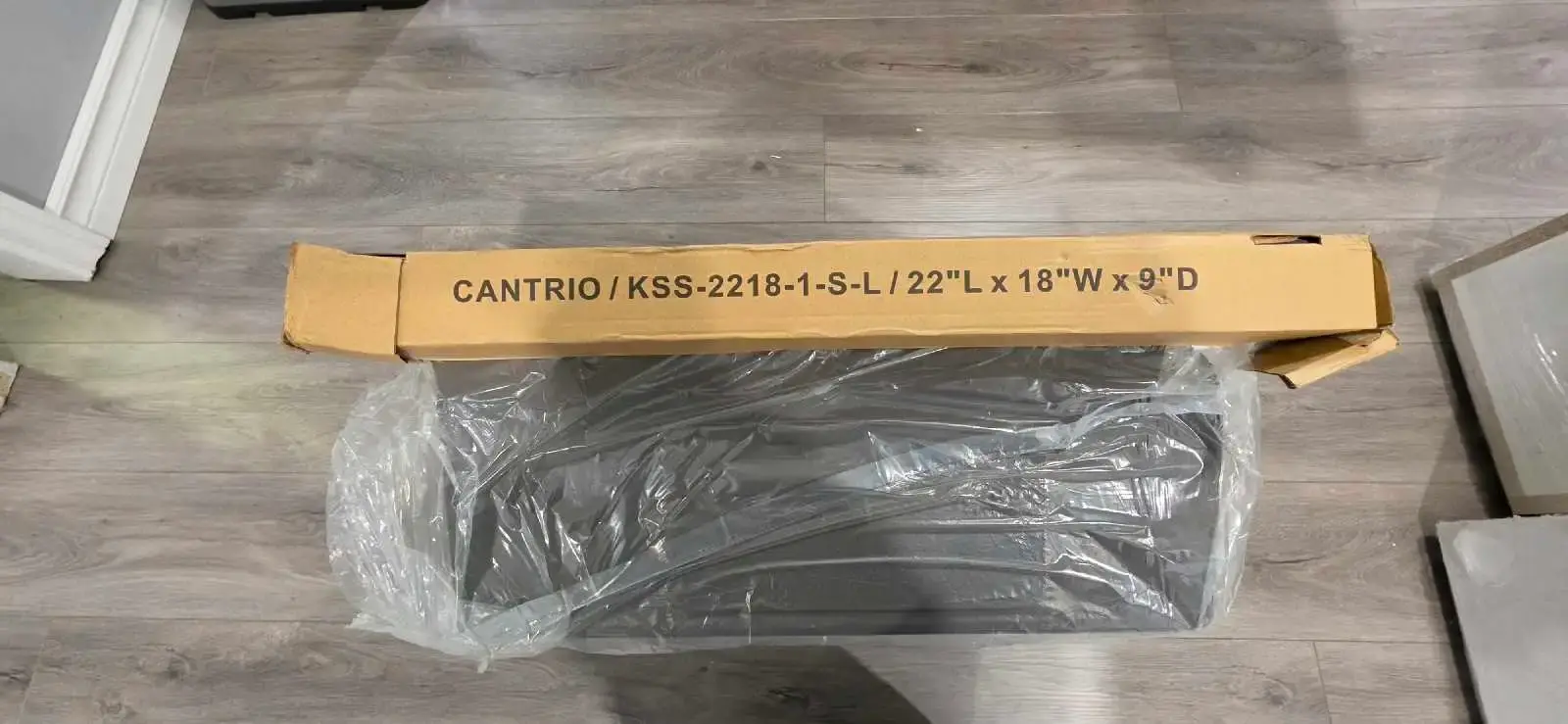 Cantrio 22" Stainless Steel Undermount Single Bowl Sink. - photo 2