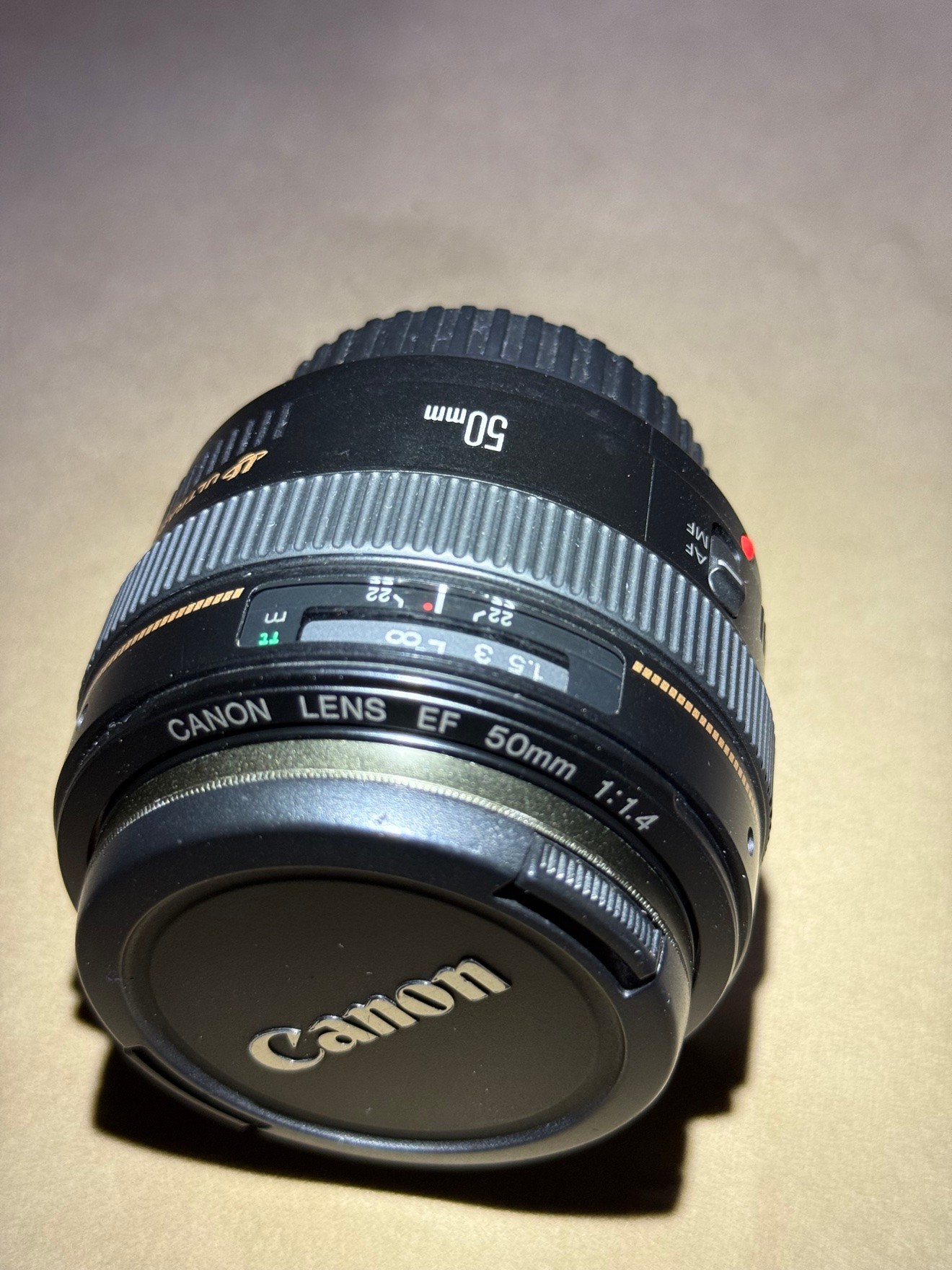 Canon EF 50mm f/1.4 USM Lens - photo 2
