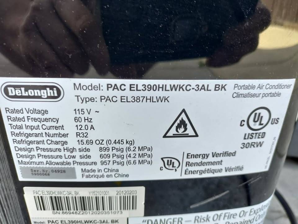 3 air conditioner, UNTESTED, $50 each - photo 3