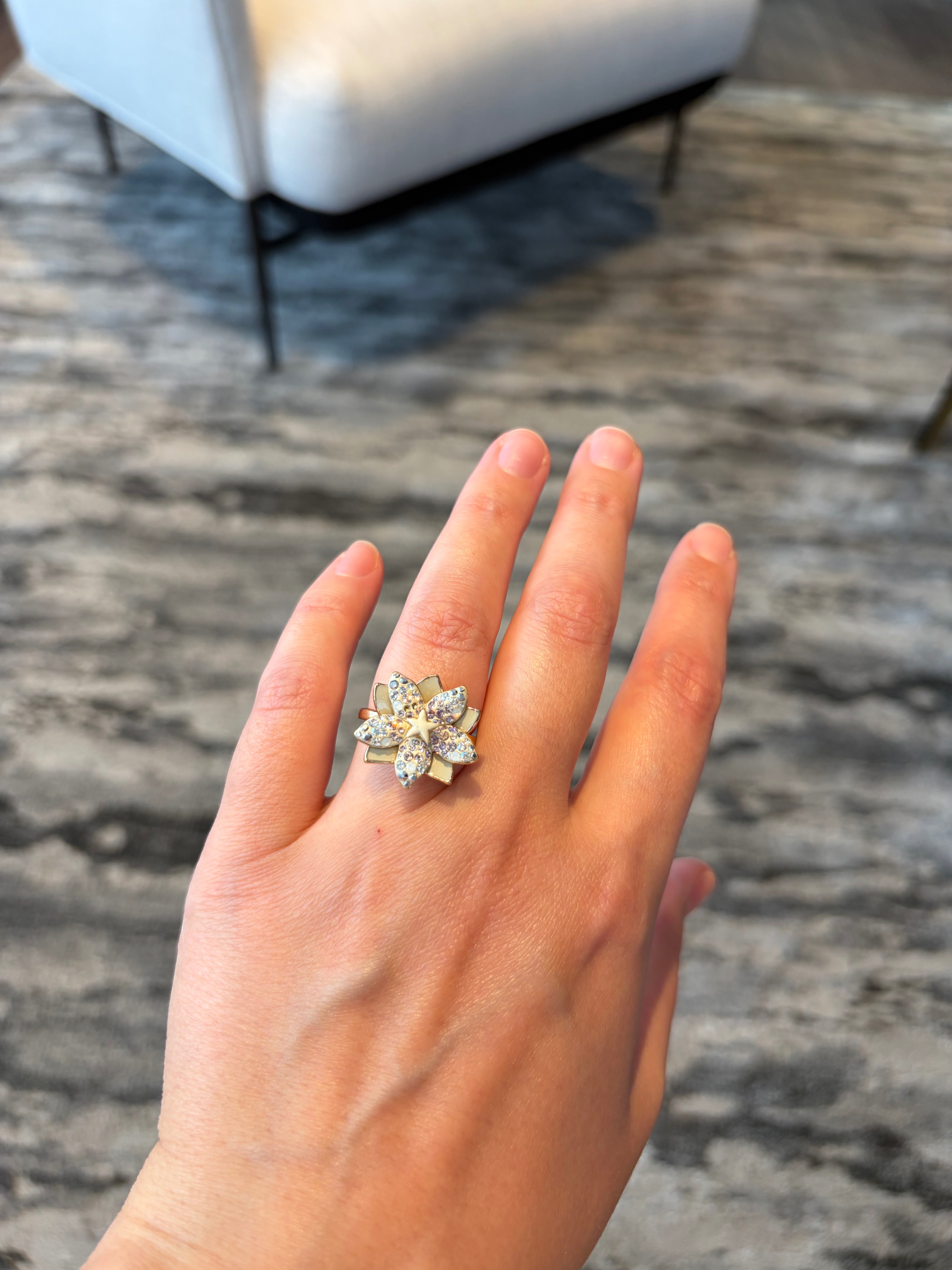 Swarovski Louella Flower Ring, Retired, Size 55 (US 6.75)