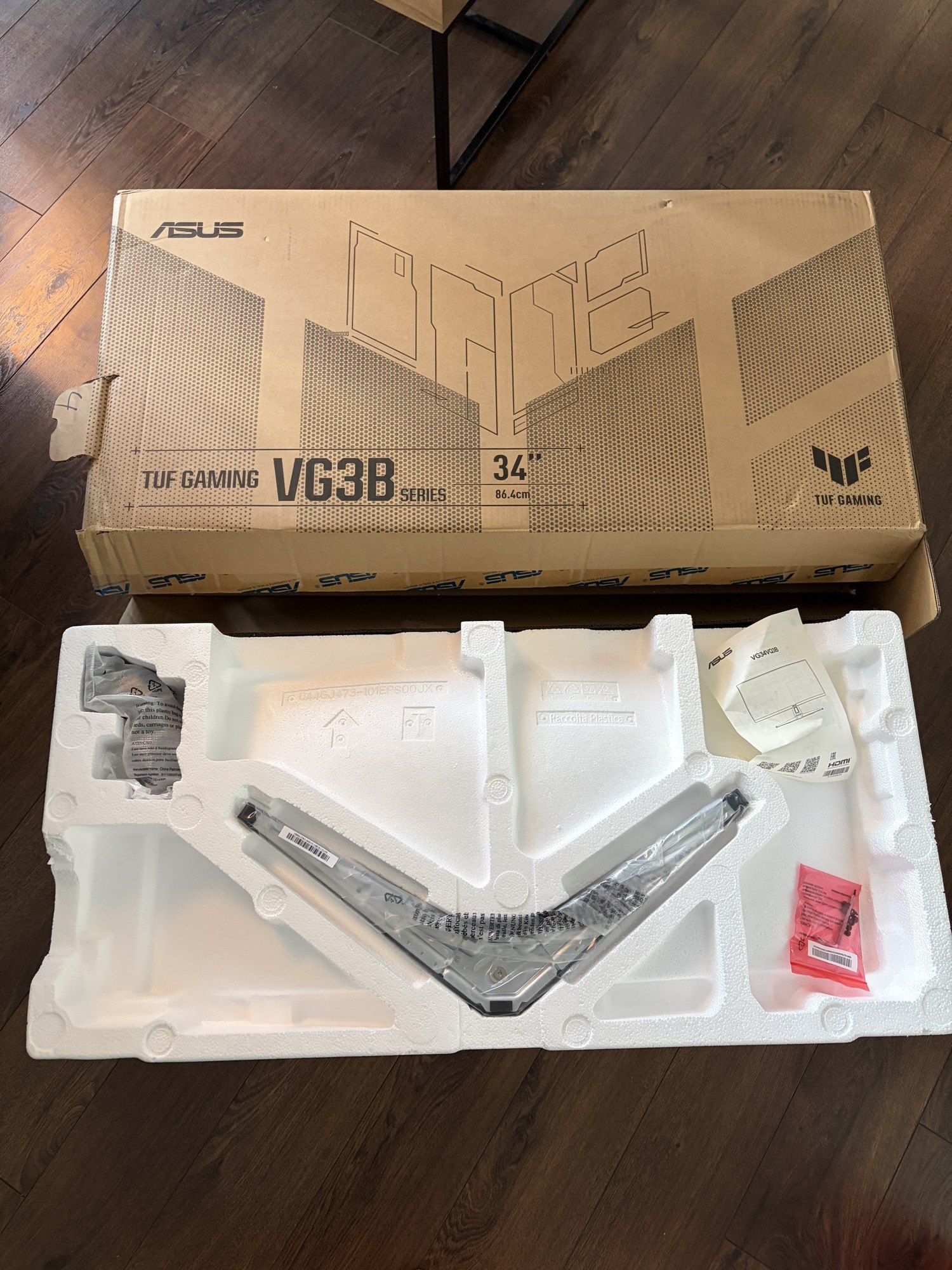 ASUS TUF Gaming 34" Curved Ultrawide 180Hz – 4 Months Old - photo 4