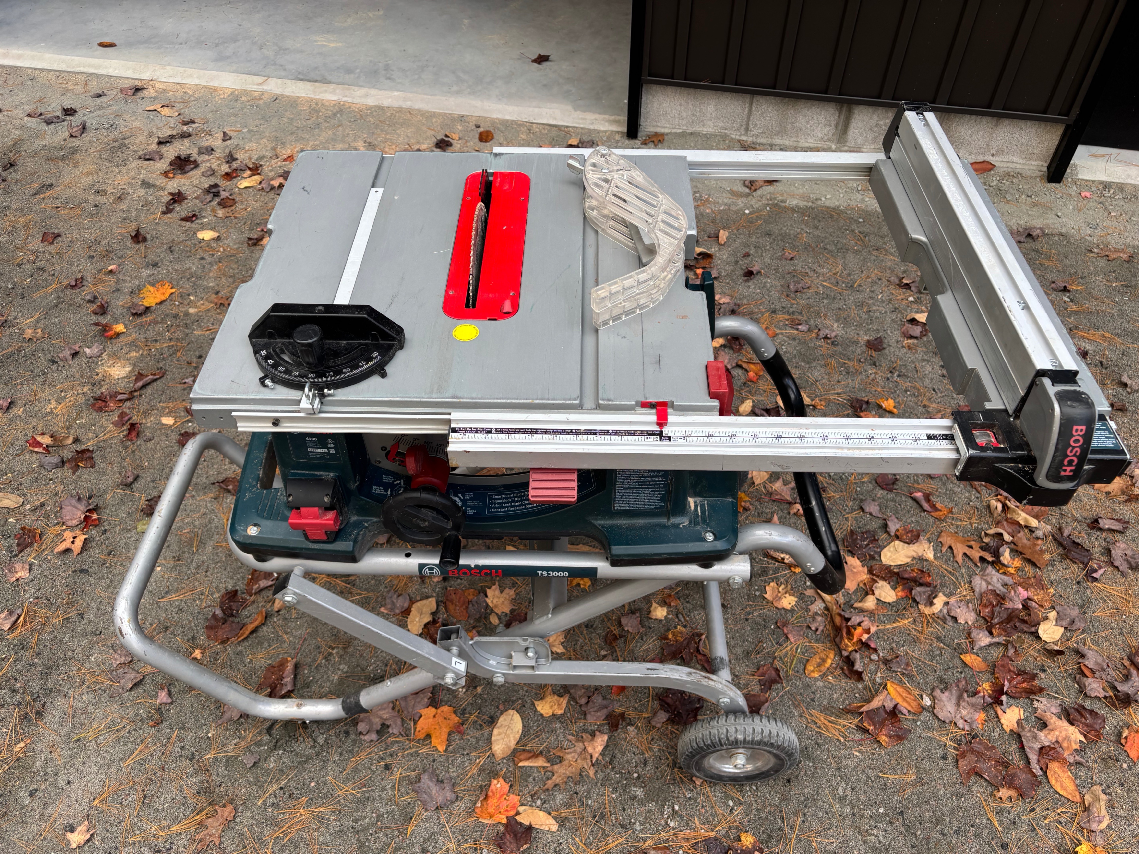 Bosch 4100 Table Saw w/ TS3000 Stand - photo 5