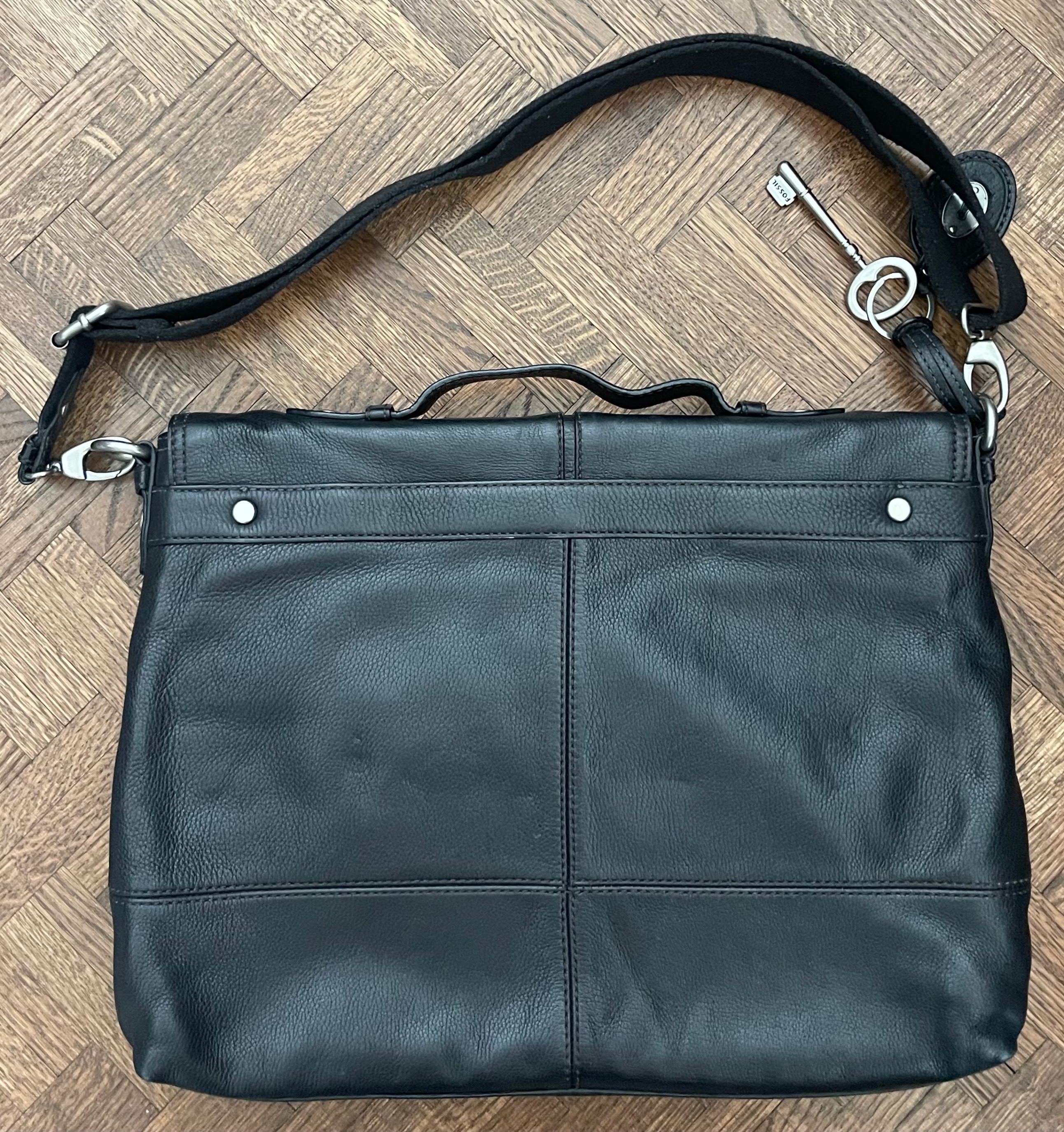 Unused Fossil Maddox Black Leather Messenger Briefcase Bag - photo 3