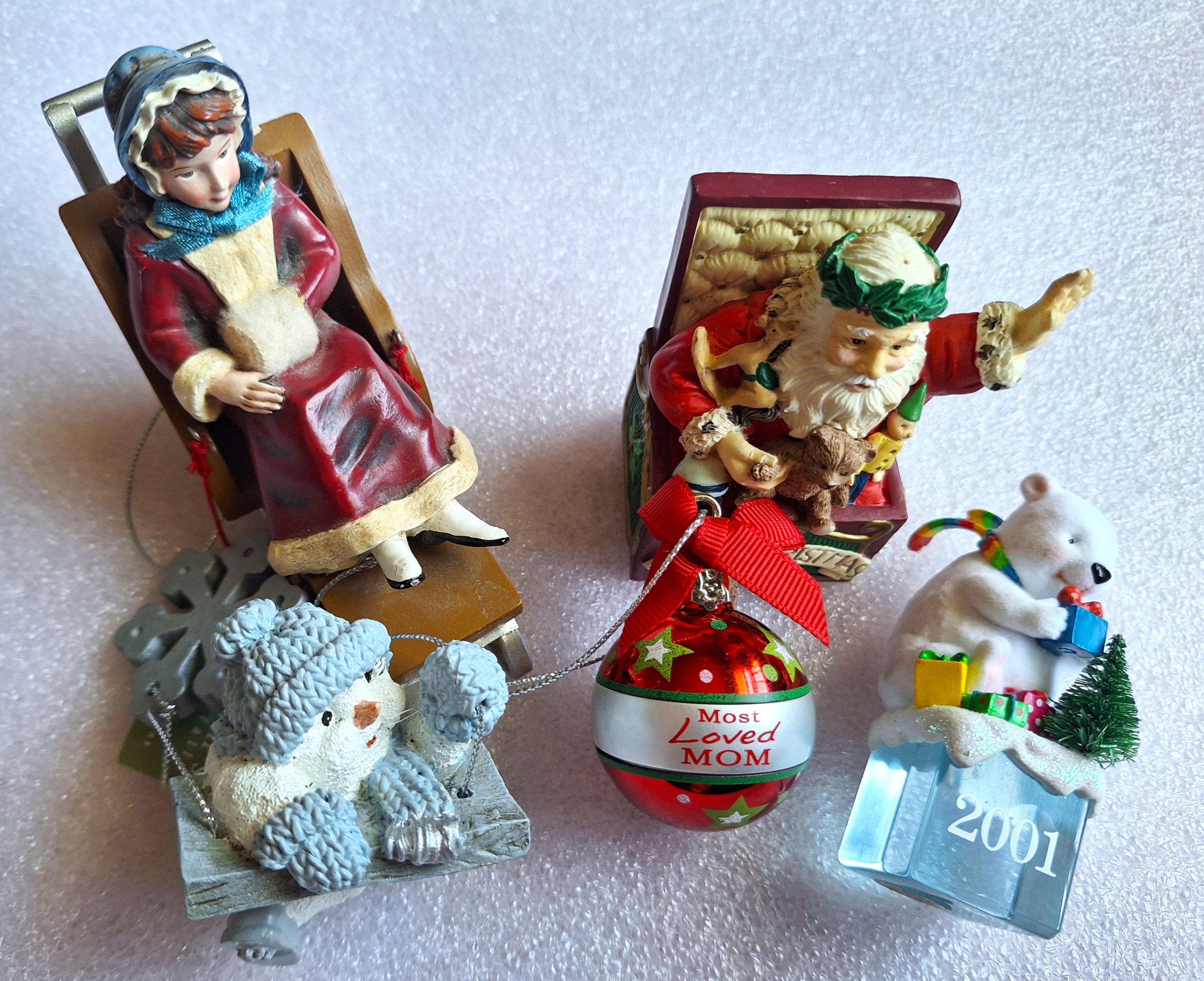 Set of 5 Seasons of Cannon Falls Christmas Ornaments