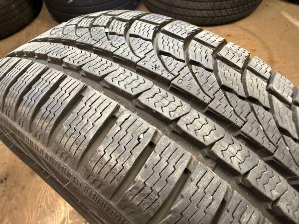 1 X single 205/60/16 92V M+S Nokian WRG4 with over 85% tread - photo 4