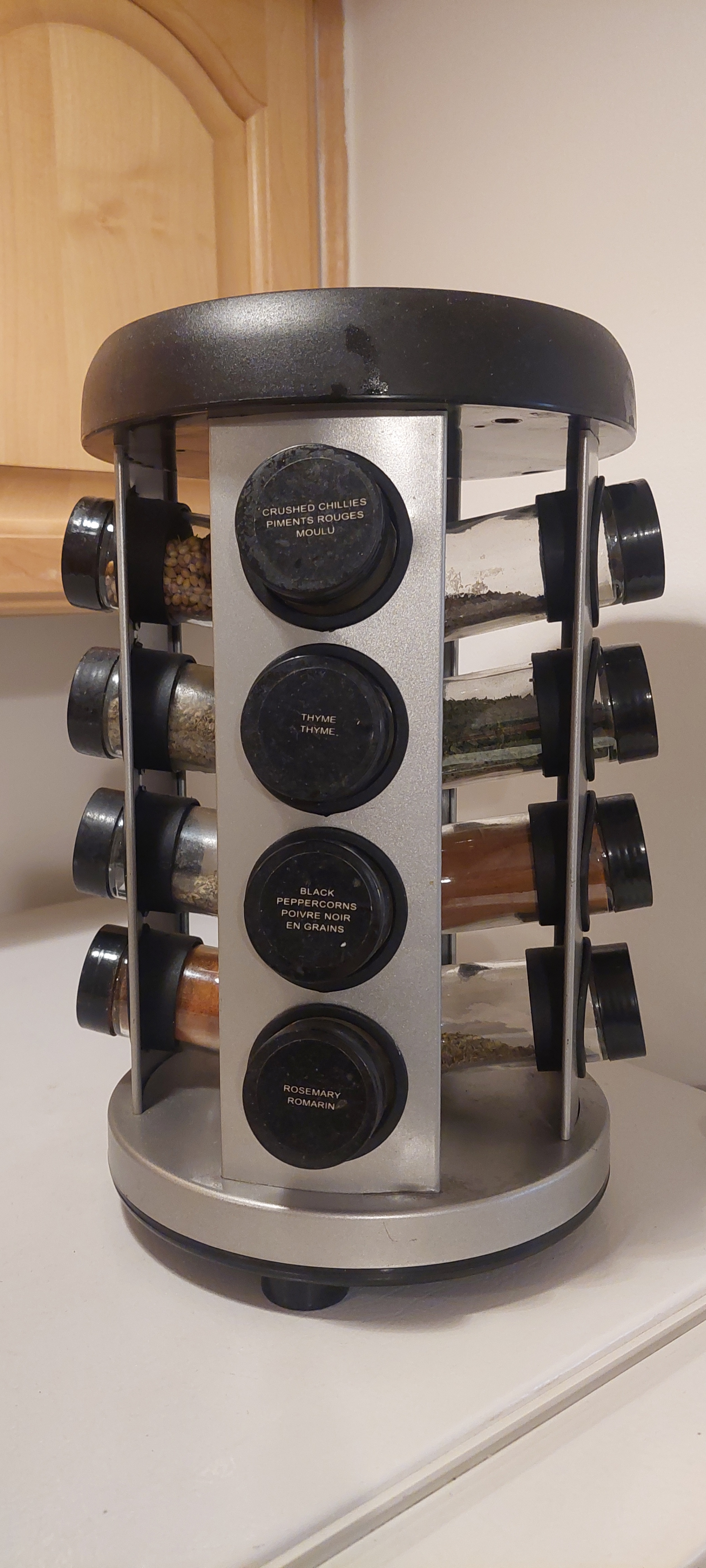 Cuisinart Rotating Spice Rack – 16 Glass Jars - photo 3