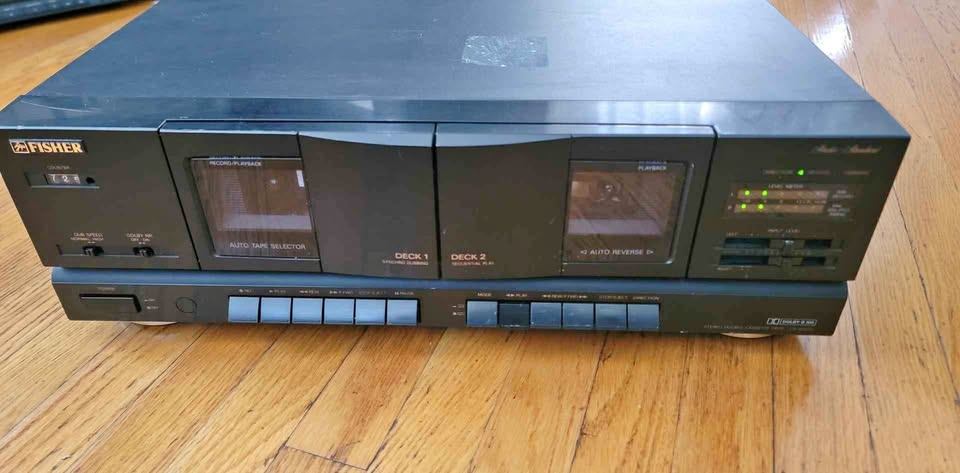 Fisher Stereo Double Cassette Deck CR-W9325. In black