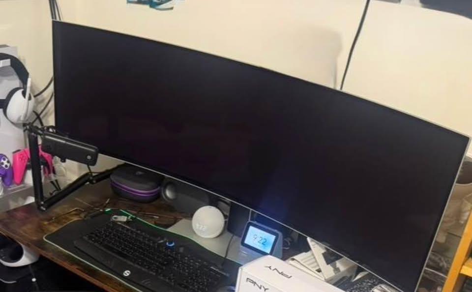 Samsung 49" Odyssey OLED G9 Ultrawide 5120x1440