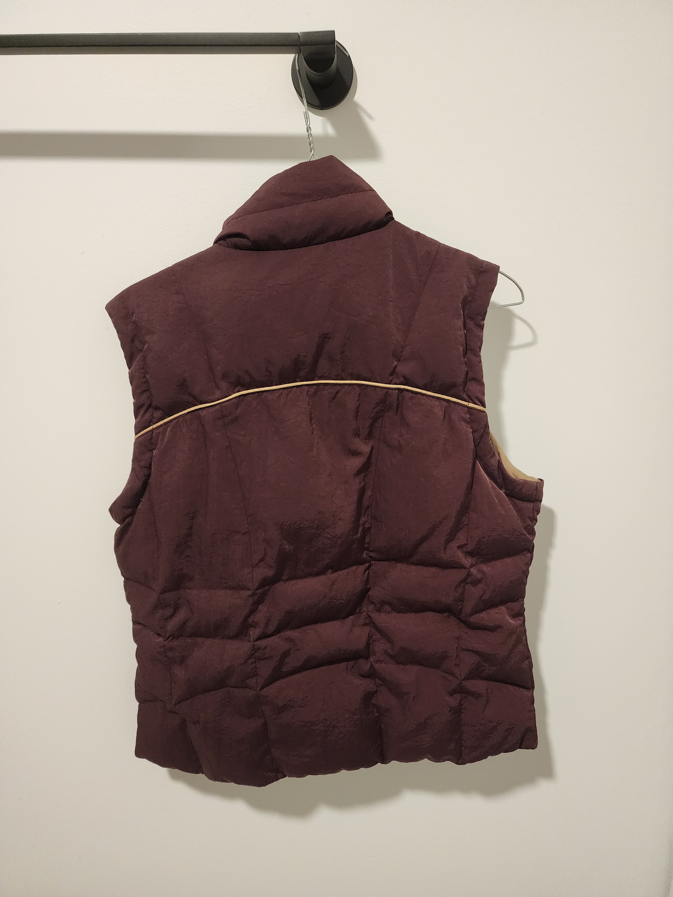 Youth Size S vest or Adult S (Measurements in ad) - photo 3