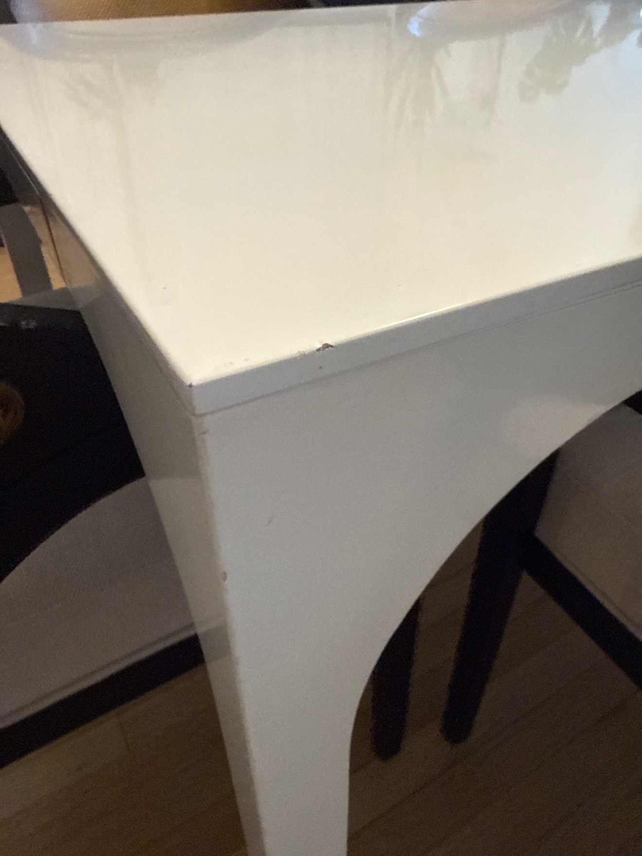 CB2 white lacquer dining table, seats 8 — table only - photo 2