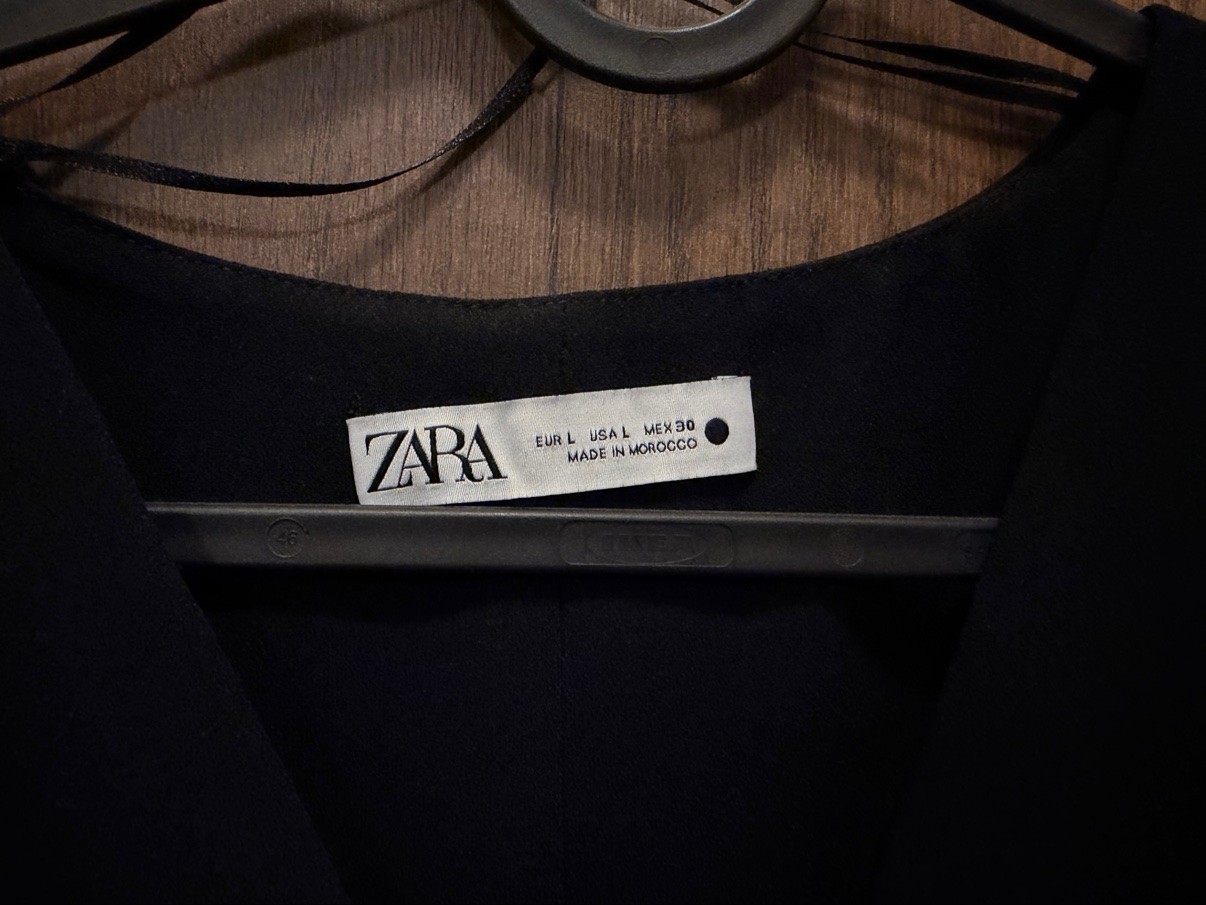 Zara Black Twist-Front Crop Top with Side Zip, Size L - photo 3