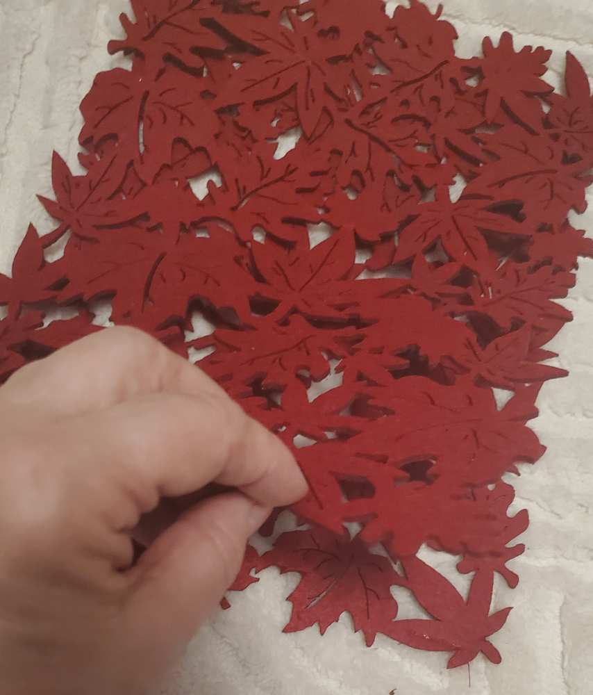 Autumn Maple Leaf Placemats Set - Red & Orange (17"x11") - photo 3