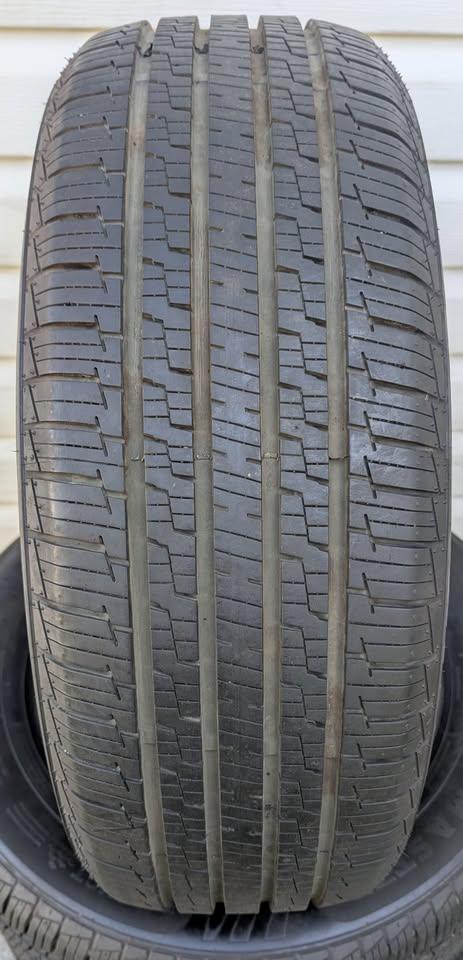 215 60 R16 M+S MotoMaster Hydra Edge