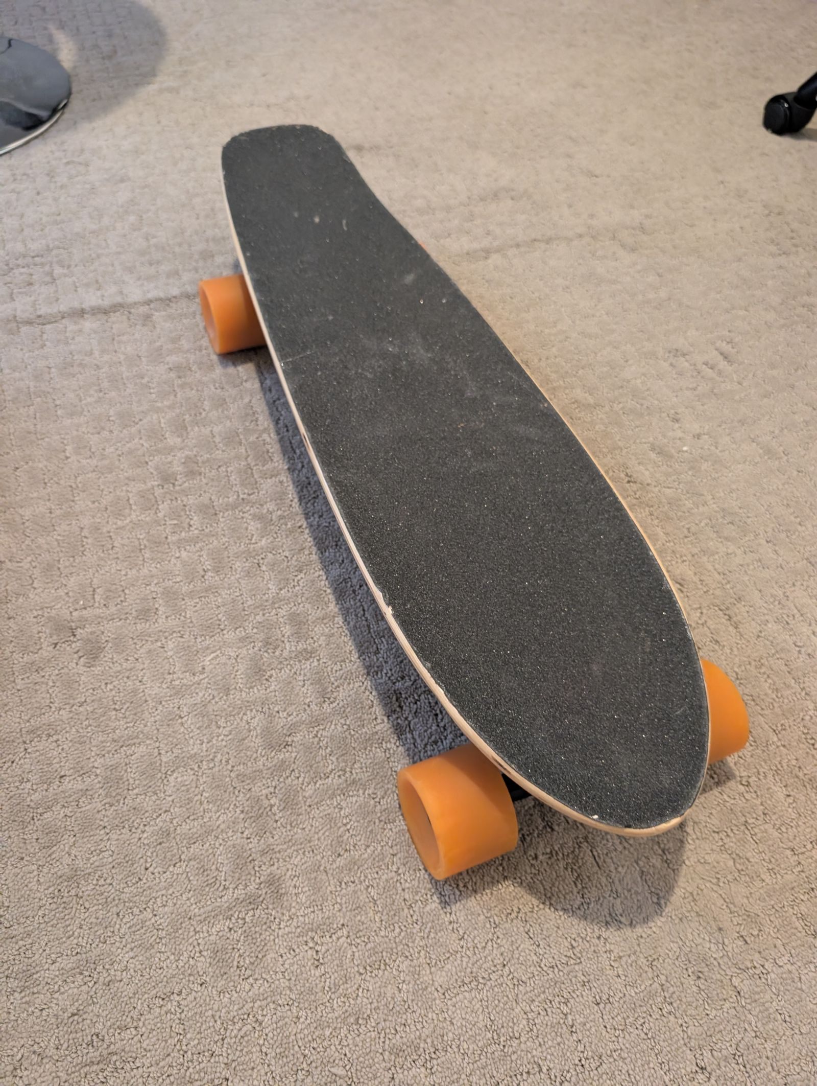 Electric skateboard (needs a quick fix) - photo 2