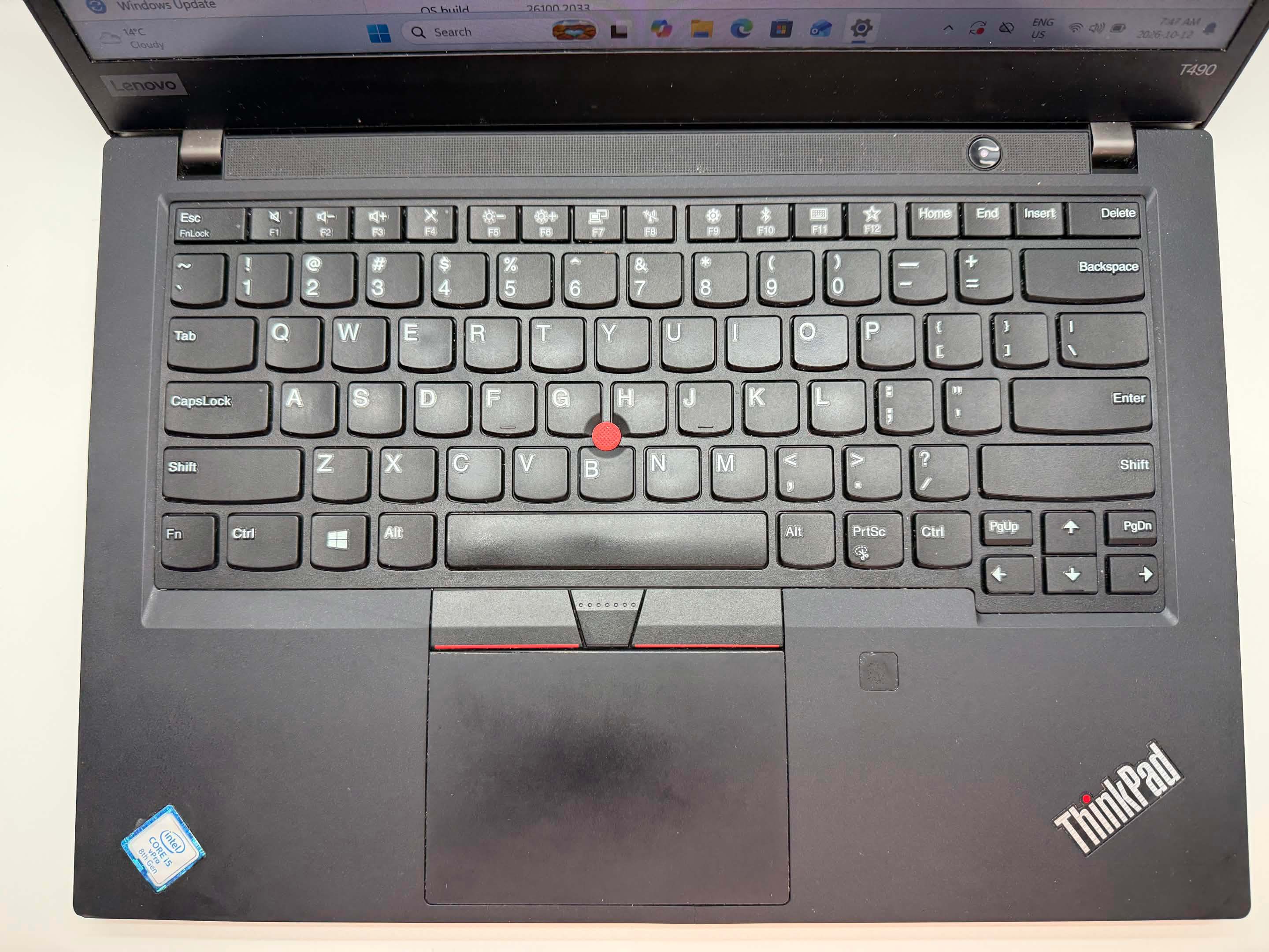 Lenovo ThinkPad T490 Laptop (No charger) - photo 4