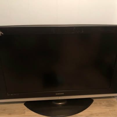 Samsung 40" LCD HDTV