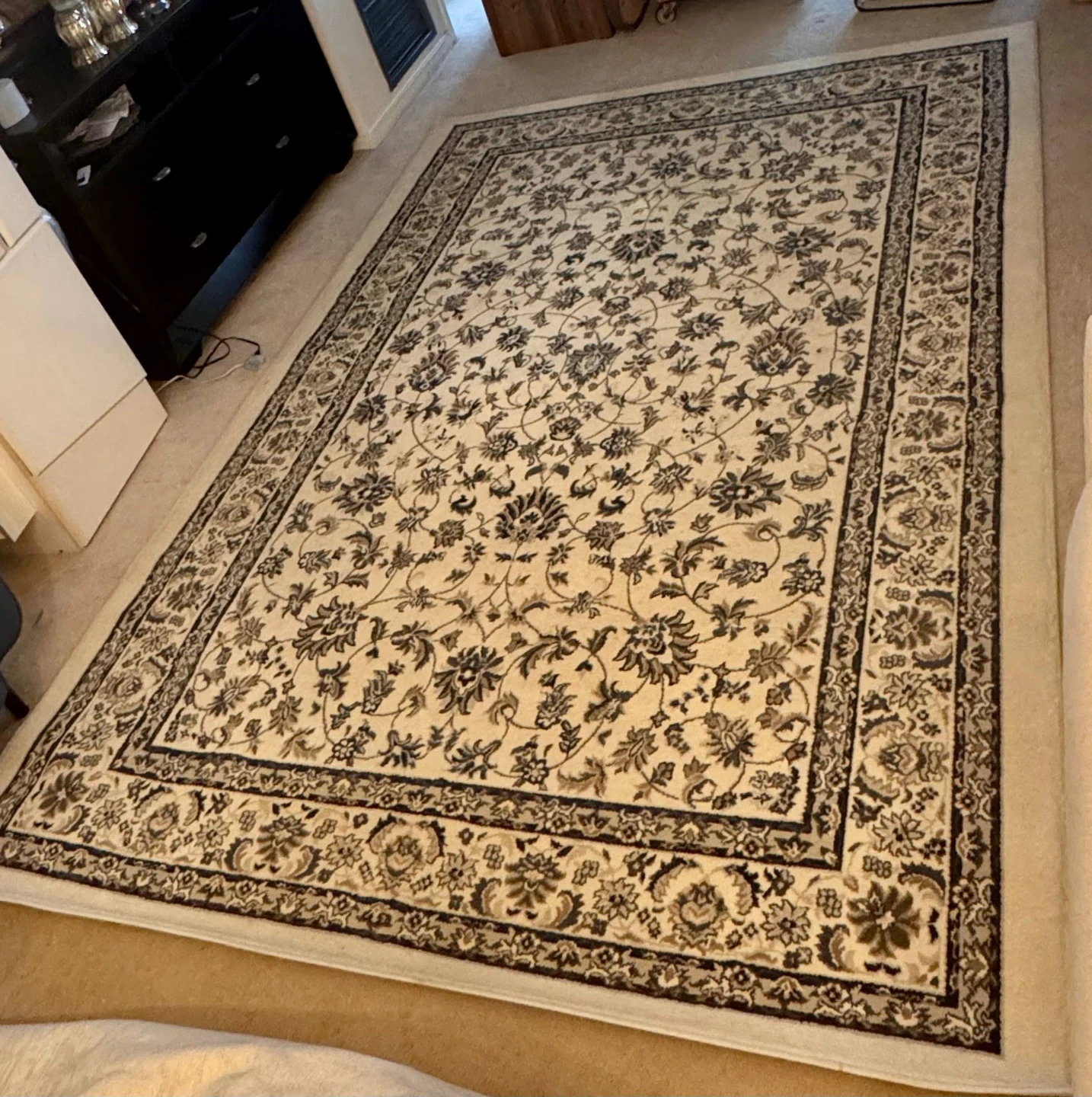 Floral Area Rug, Beige and Black