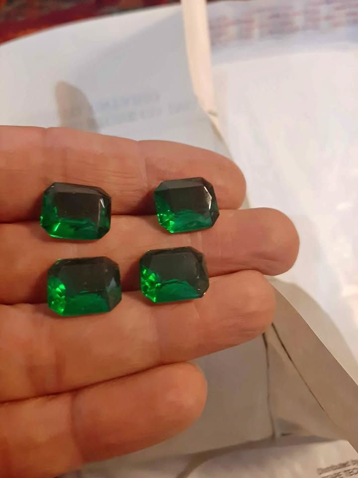 Vintage Czech glass emerald stones 14x12mm