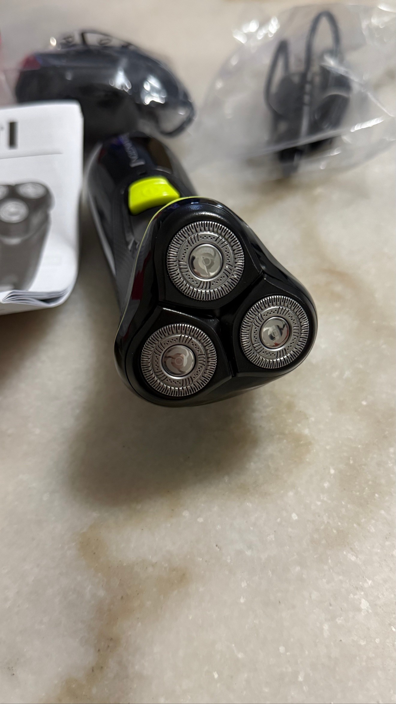 NEW Remington Cordless Rotary Shaver, No Stubble Gaurd - photo 4