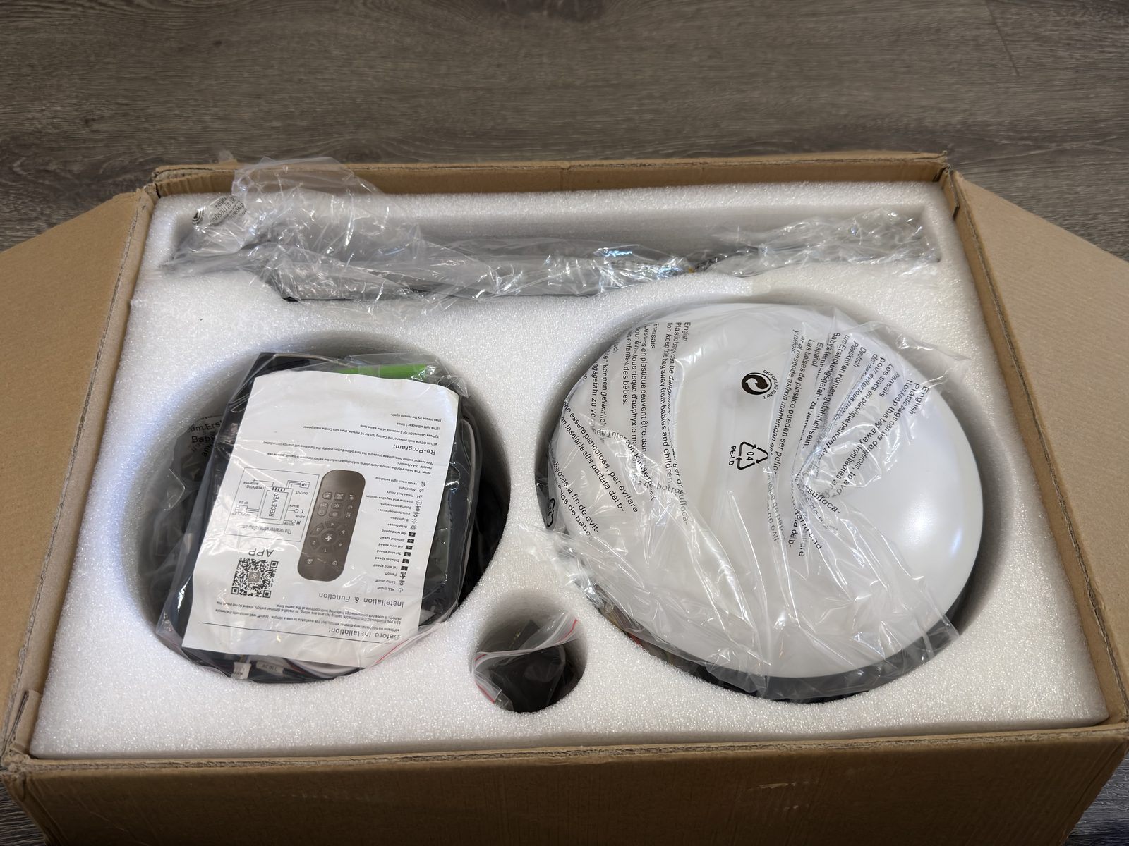 Kviflon Ceiling Fan with Lights