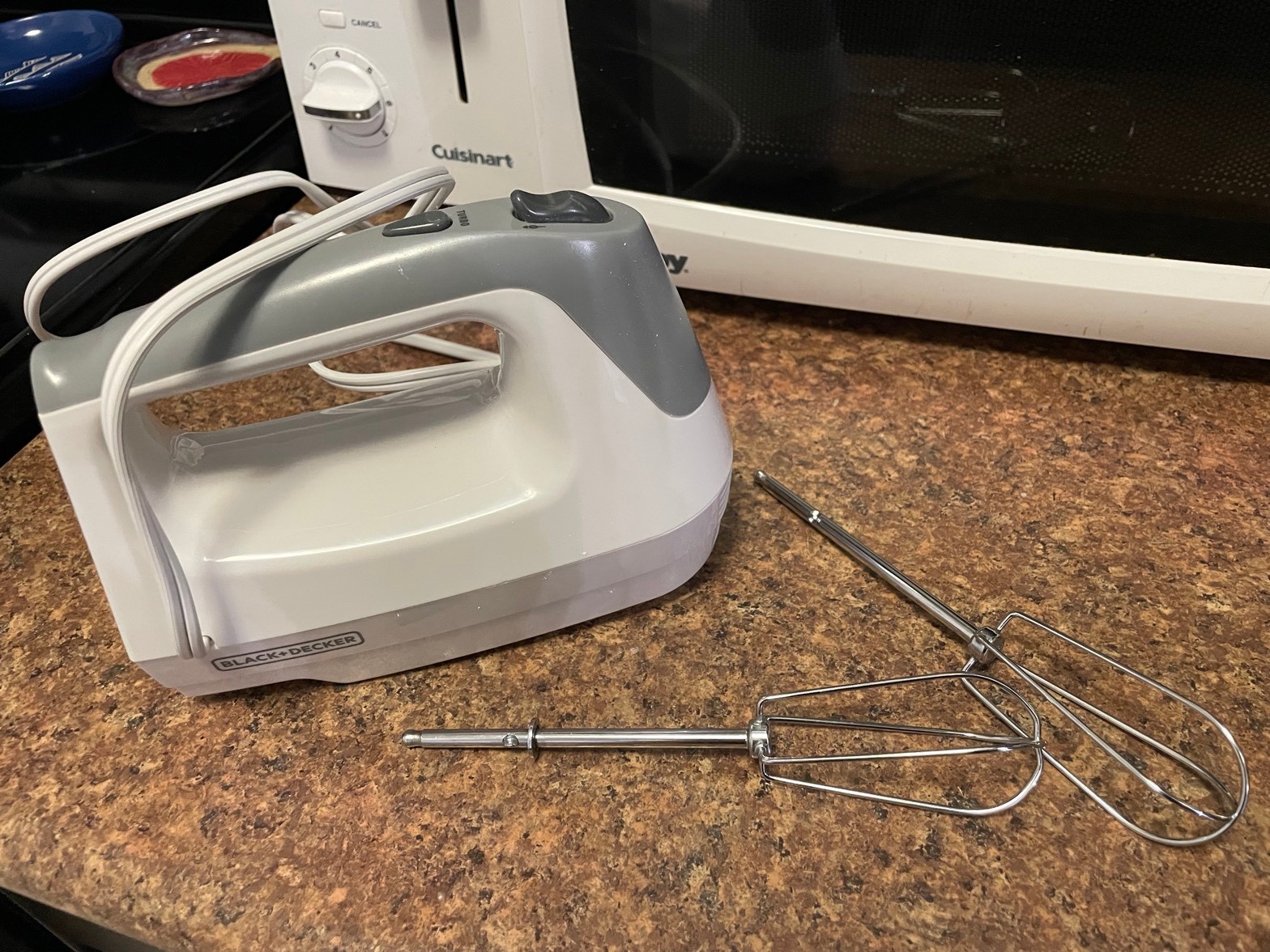 Black+Decker hand mixer