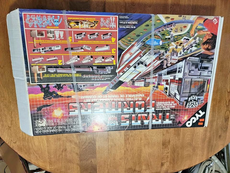Vintage Transformers robots electric train battle set Irwin