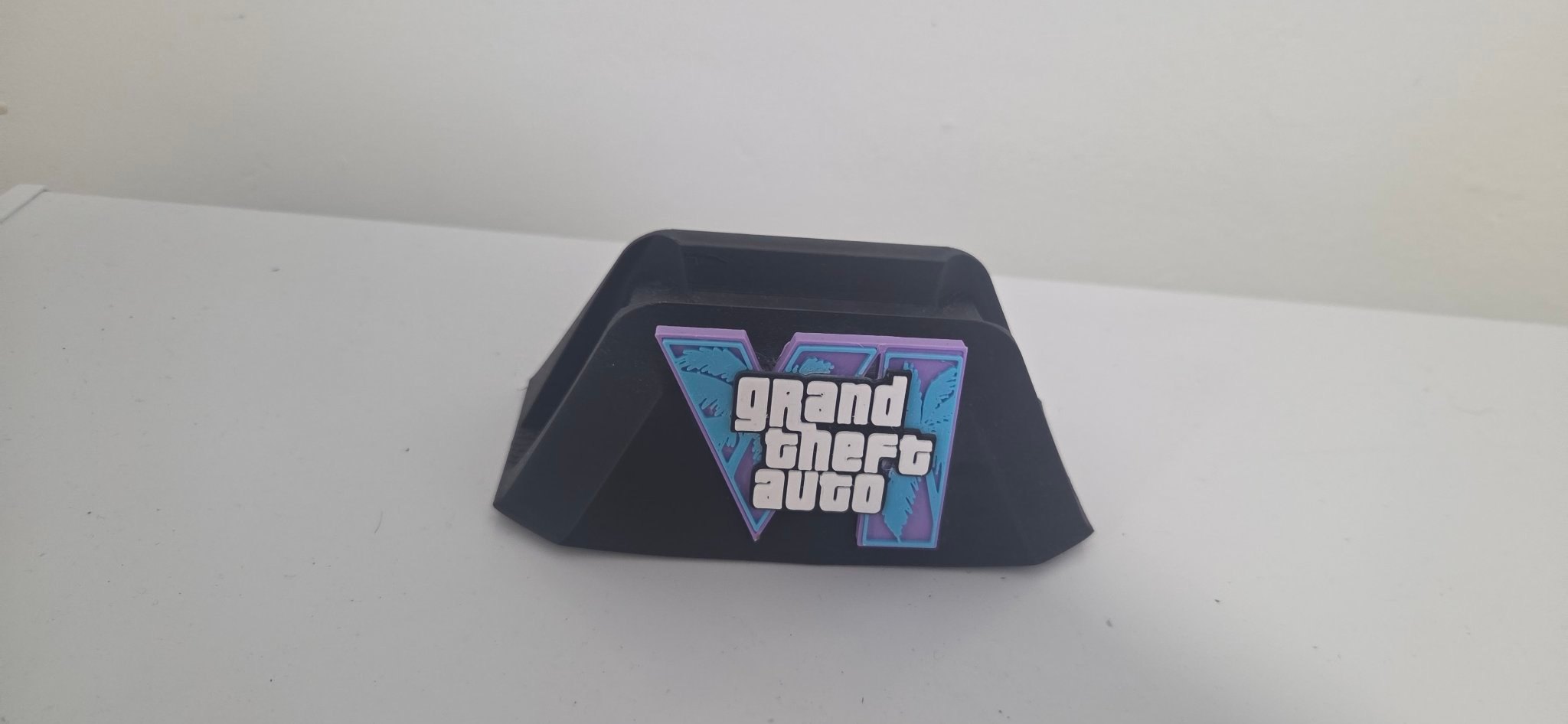 PS5 Controller Stand – GTA VI Themed 3D Printed Holder - photo 4