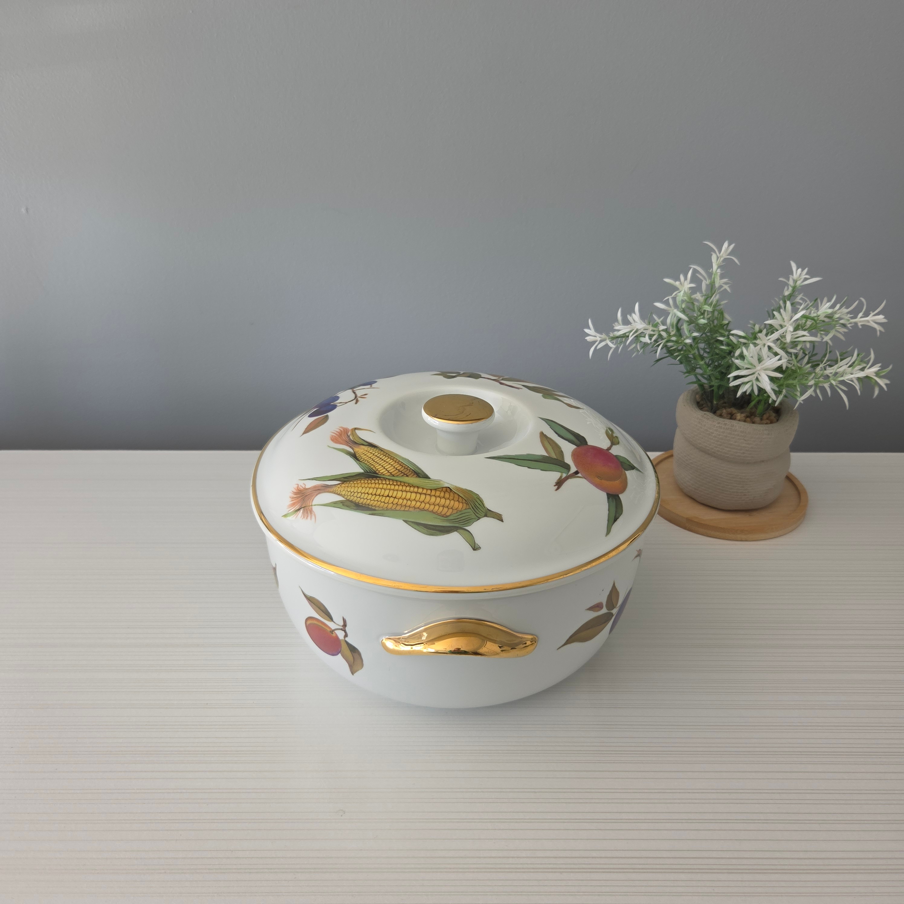 Royal Worcester Evesham Gold Casserole Dish - Pre-Loved! ✨ - photo 2