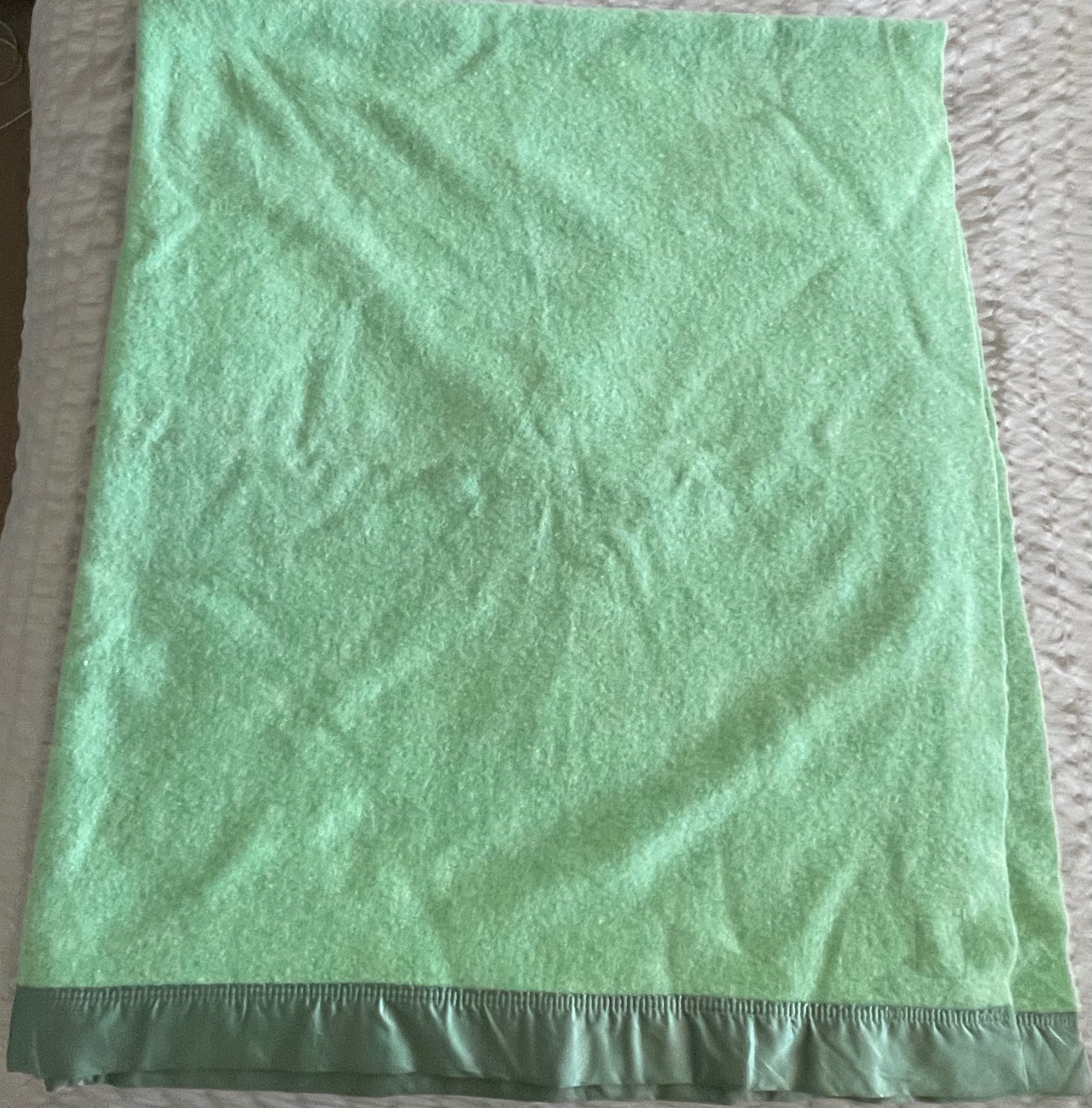 Vintage Ayers Pure Virgin Wool Blanket - Pistachio Mint Green - photo 3