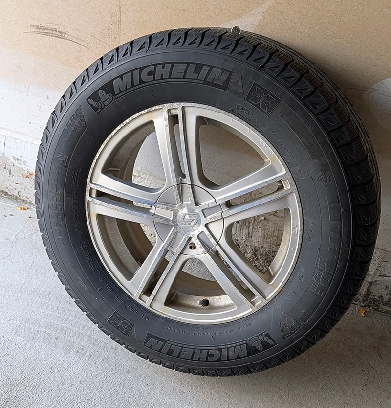 4 Alloy Wheels with Michelin Winter Tires – 245/65R17 - photo 2