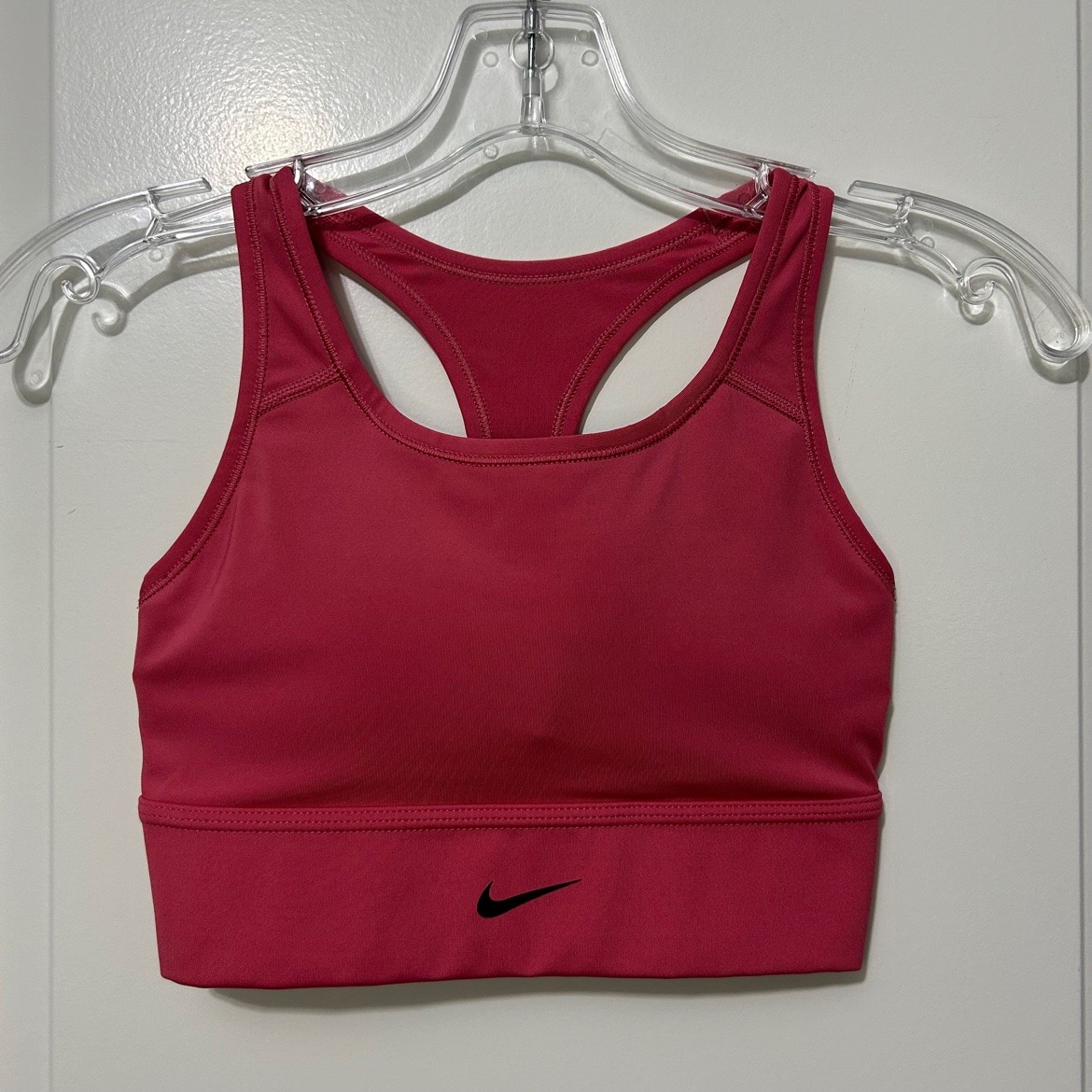 Nike Sports Bra – Berry Pink, Size XS, Used Like New