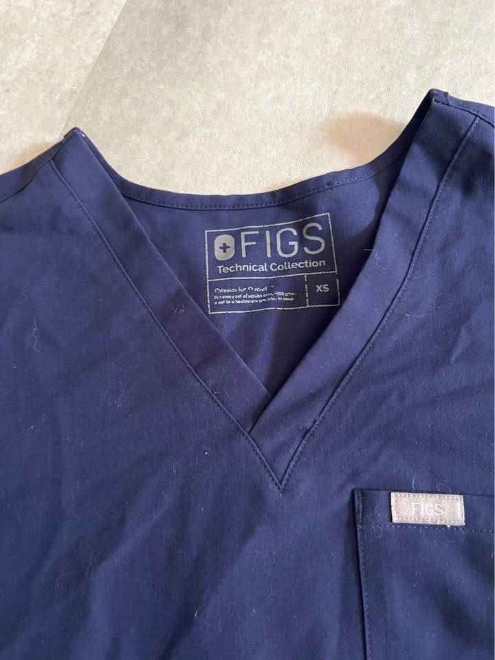 Figs Top xs - photo 2