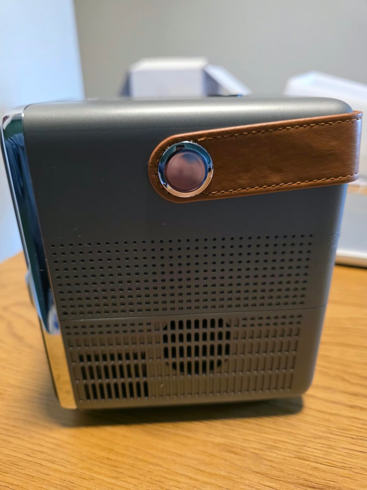 Wimius P61 Portable Projector – 1080P, Box Included - photo 2