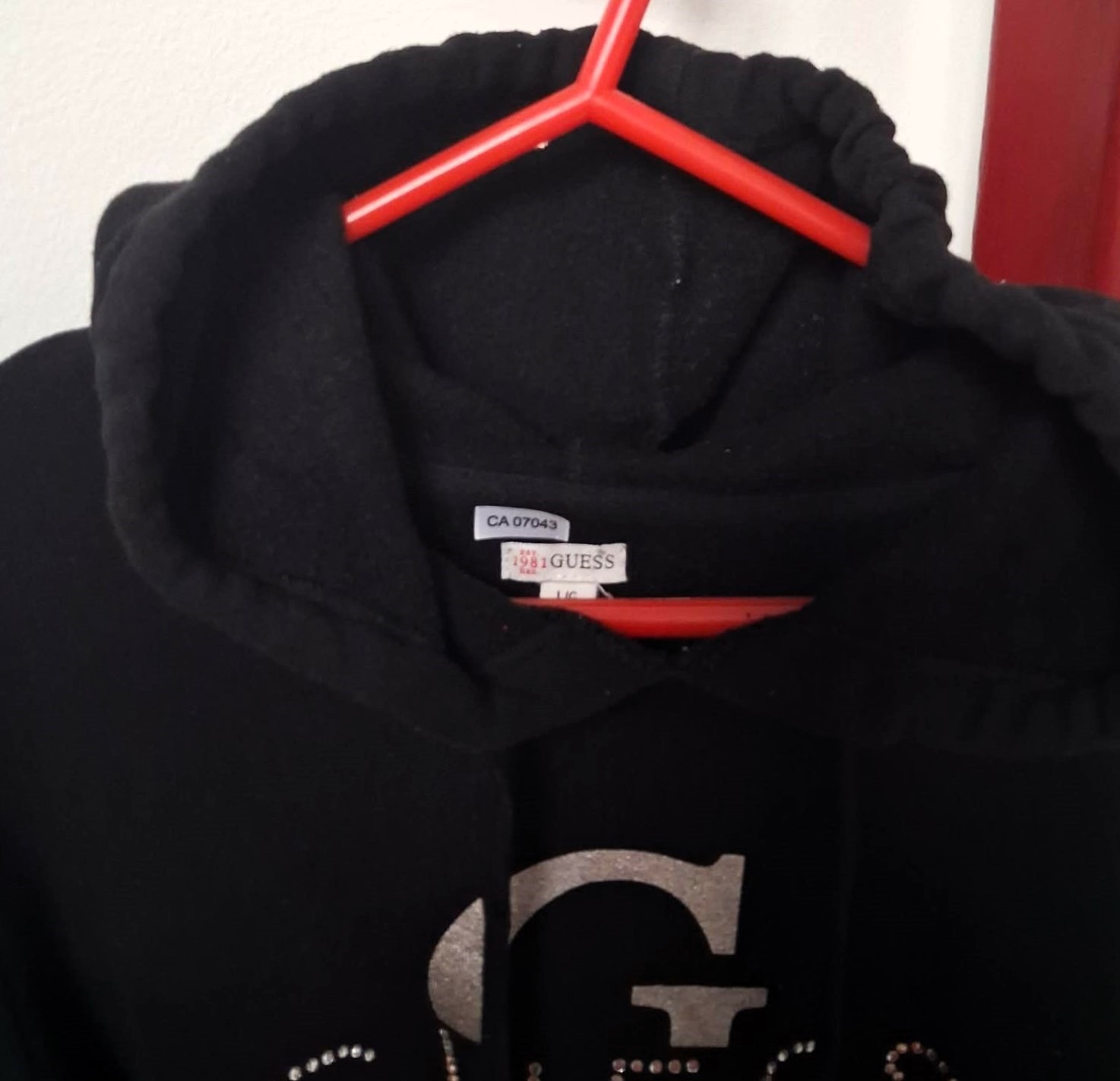 GUESS Black Hoodie Silver Foil G Rhinestone Logo Excellent Shape - photo 4