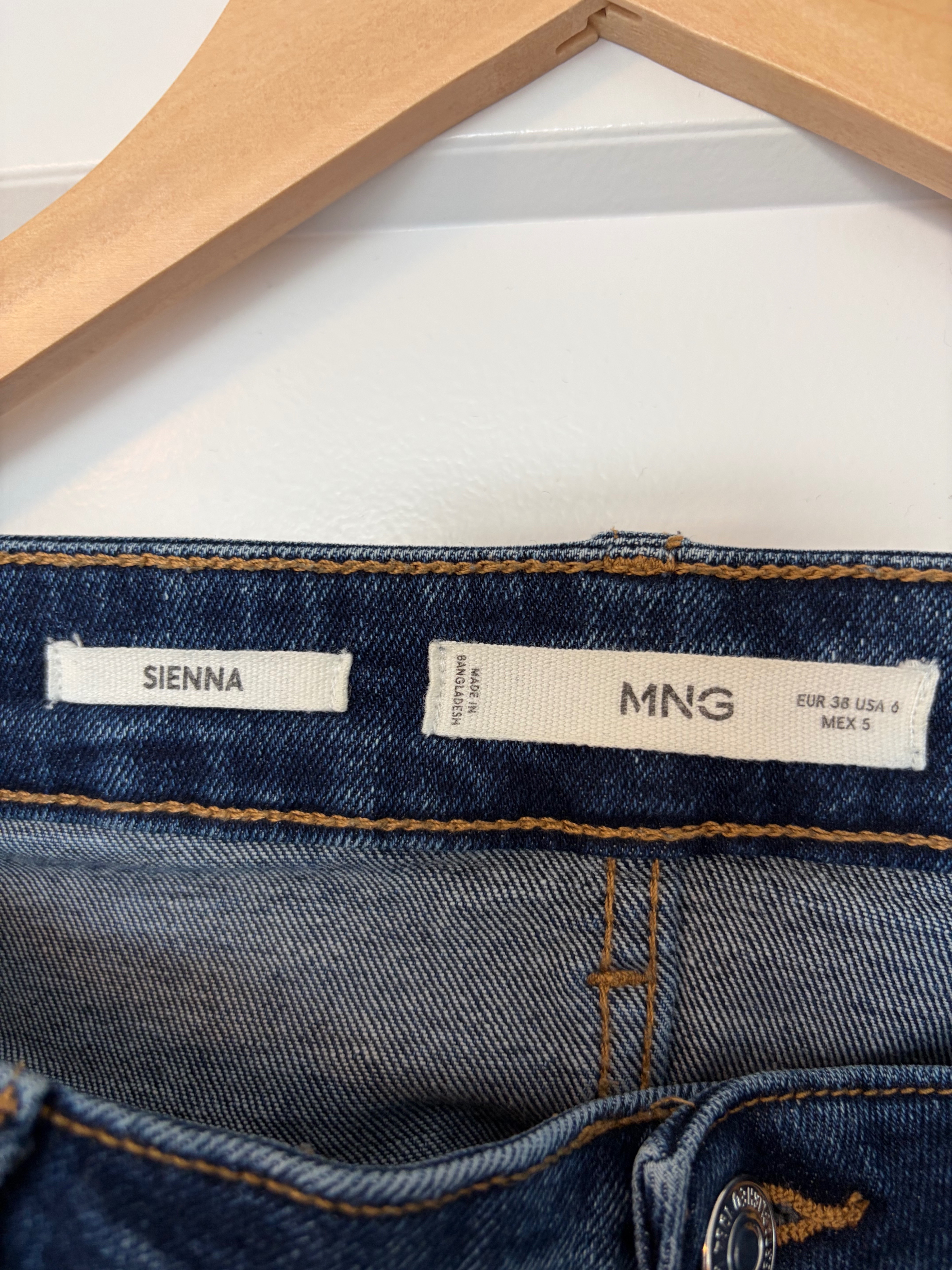 Mango Sienna Flared Cropped Jeans US 6 EUR 38 - photo 3