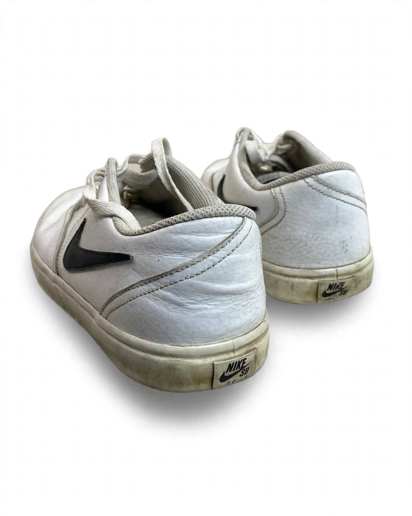 Nike SB Check Solarsoft White Navy Men's 11 Skate Shoes Used - photo 3